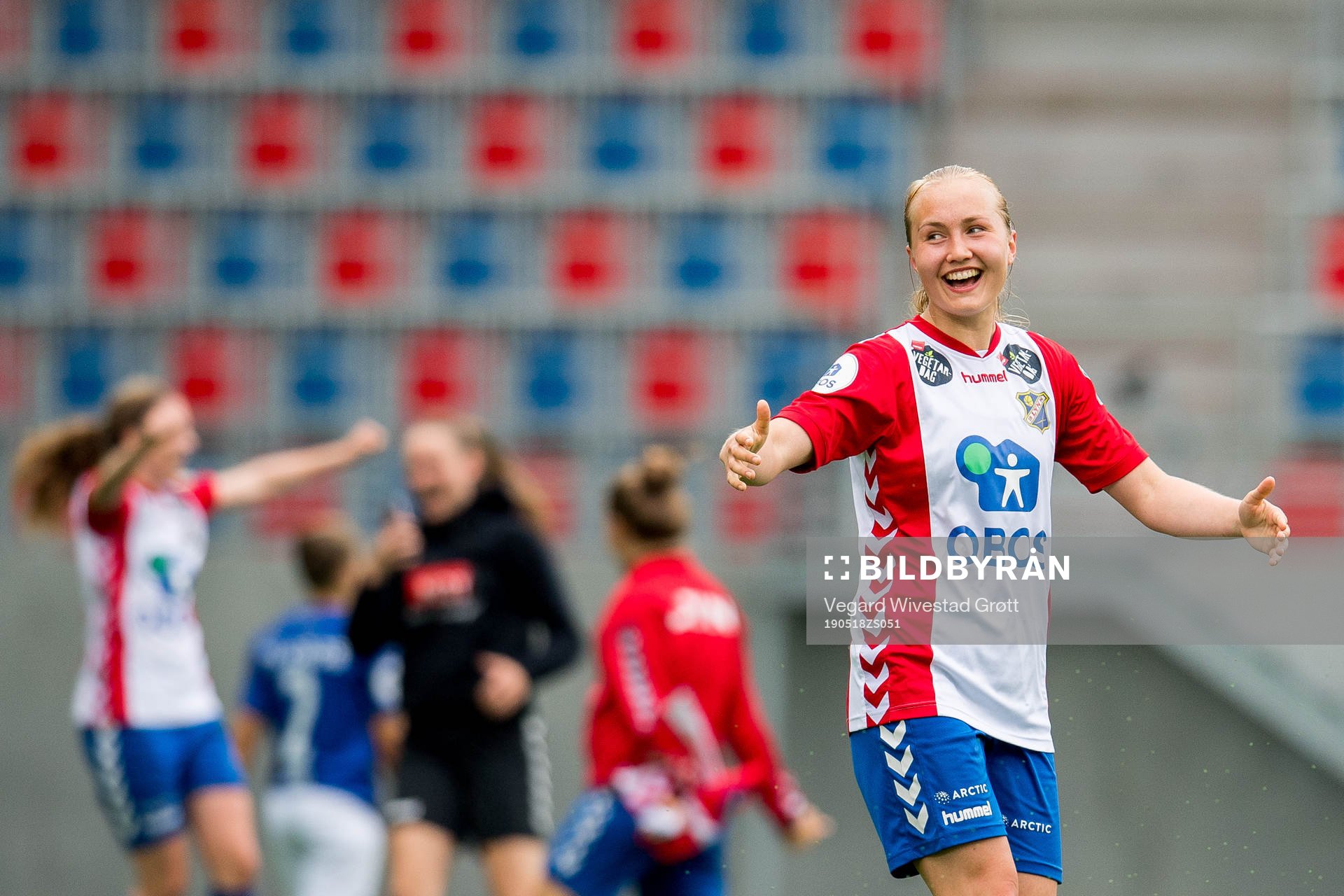 Noor Eckhoff of Lyn celebrates