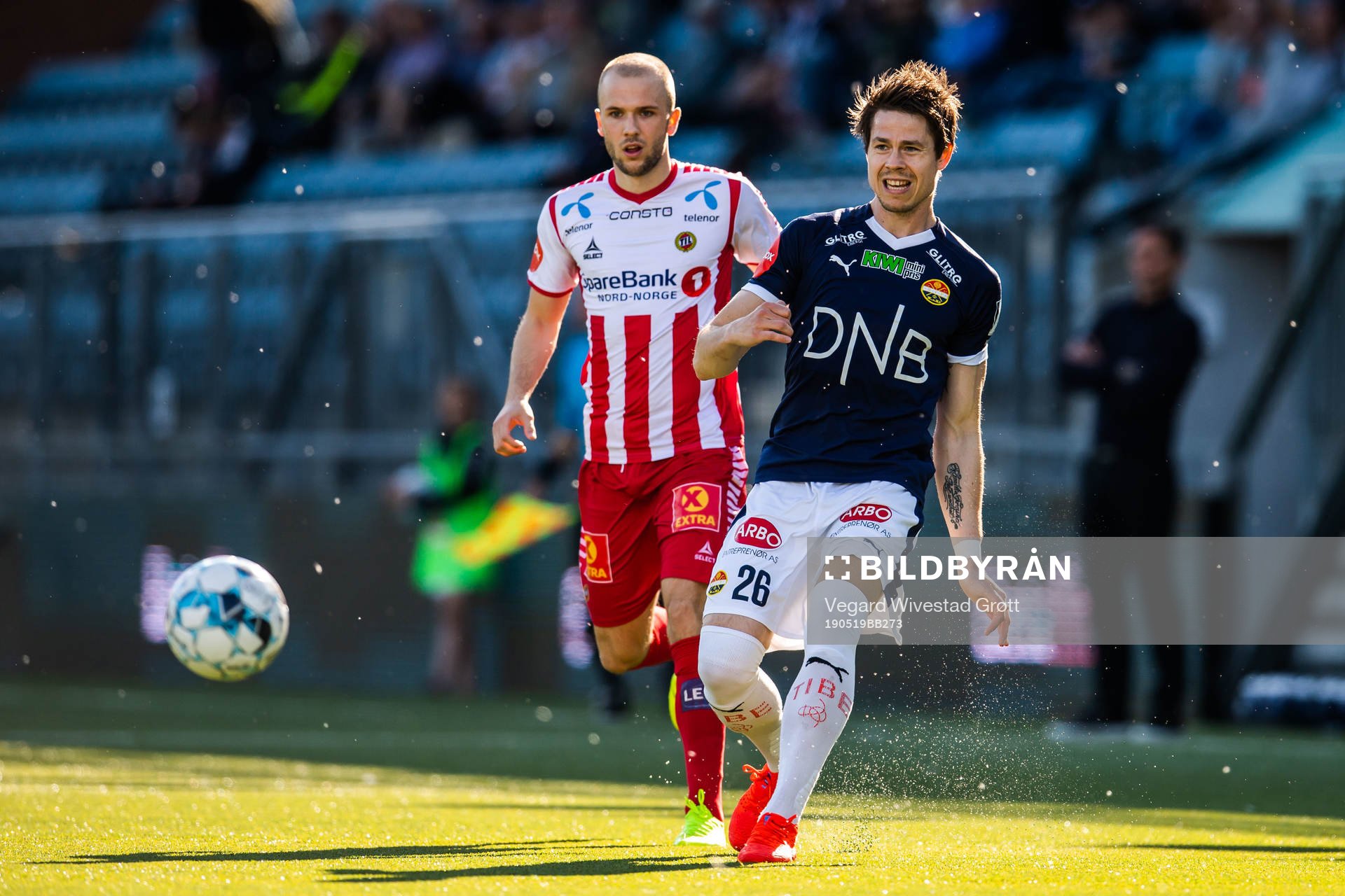 Lasse Nilsen of Tromsø and Lars Vilsvik of Strømsgodset