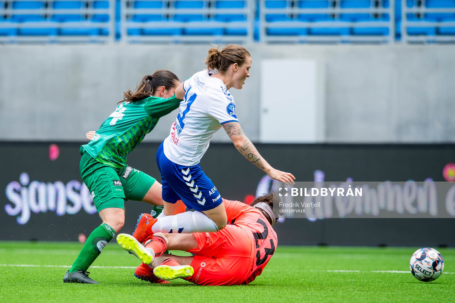 Tuva Hansen of Klepp, Isabell Herlovsen of Kolbotn  and