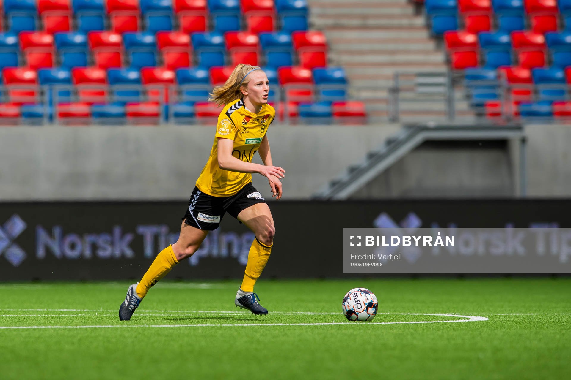 Ina Gausdal of LSK kvinner