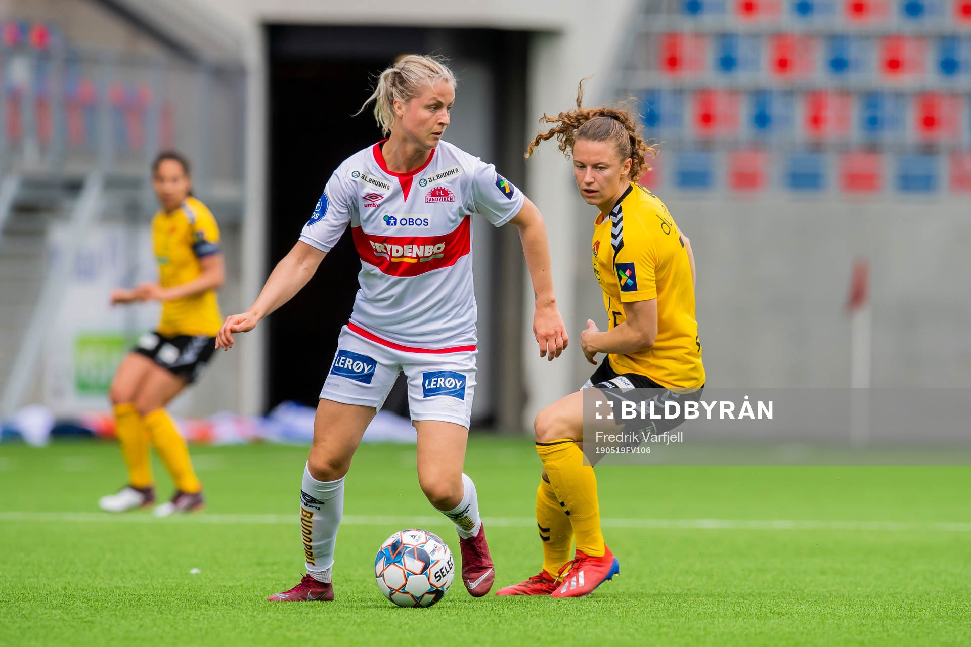 Ingrid Marie Spord of Sandviken and Synne Skinnes Hansen of