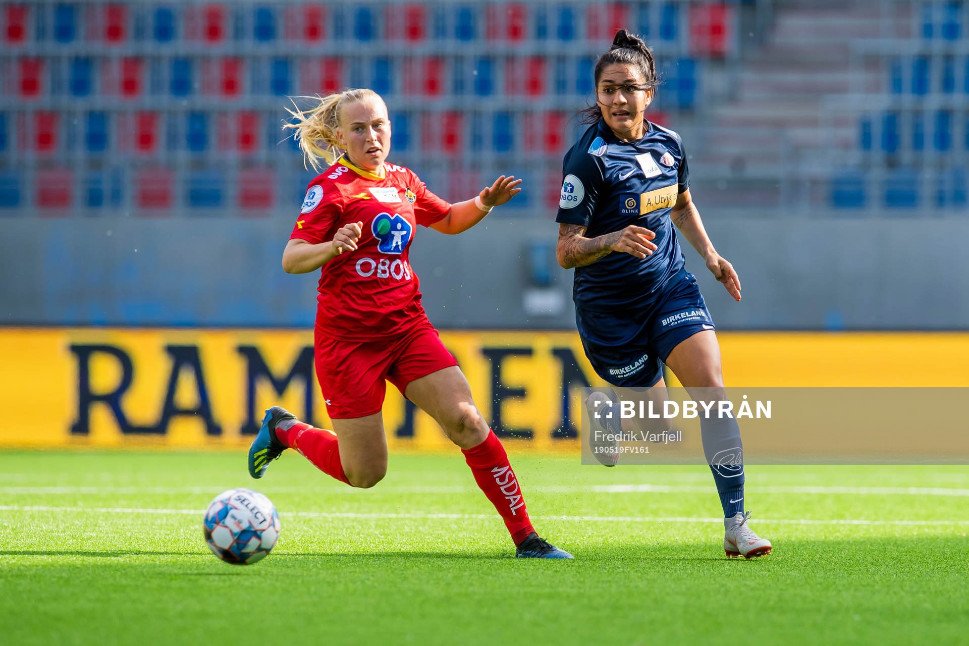 Vilde Gullhaug Birkeli of Røa and Brena De Oliveira of