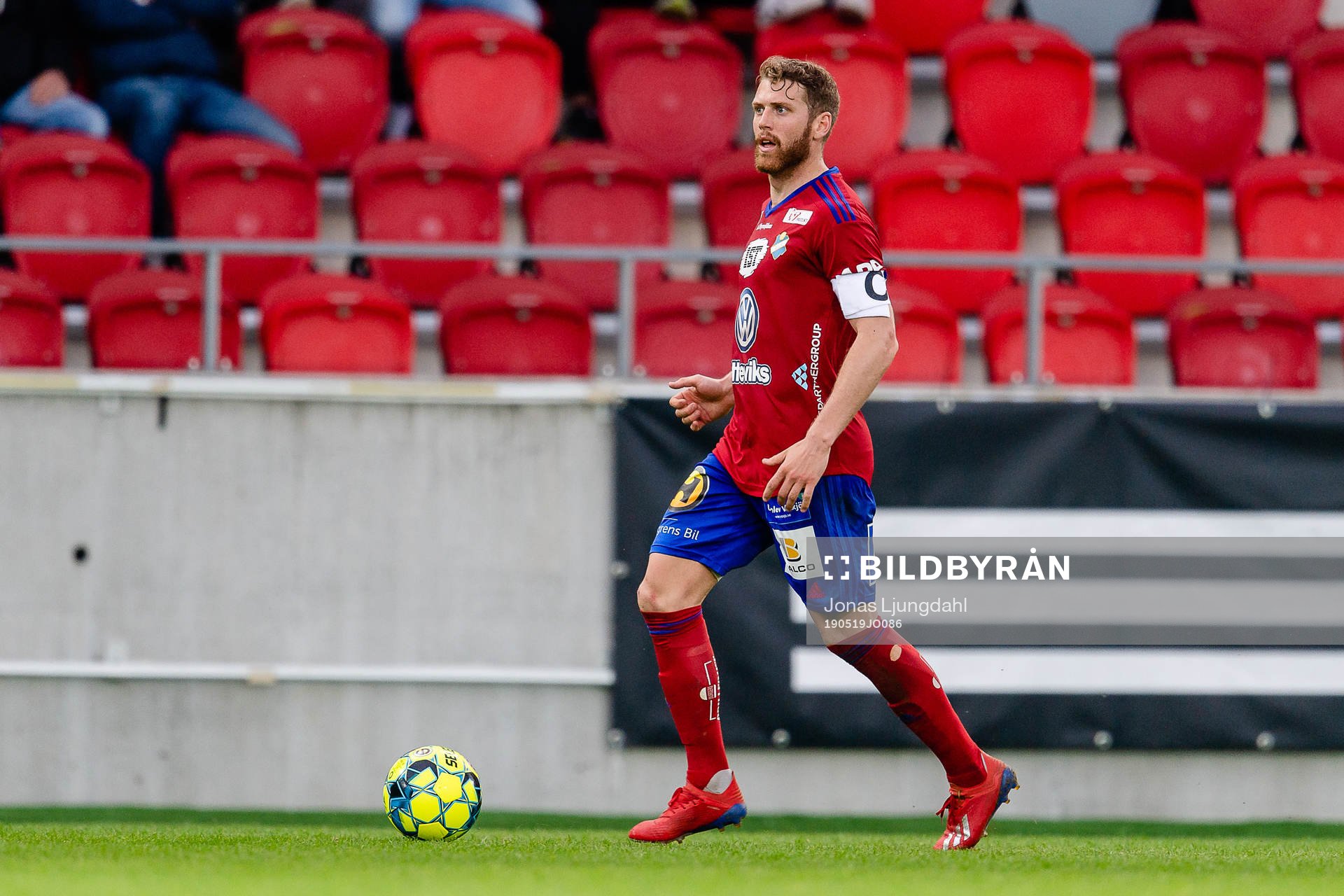Östers Stefan Karlsson under fotbollsmatchen i Superettan mellan Öster och Mjällby den 19 maj 2019 i Växjö.