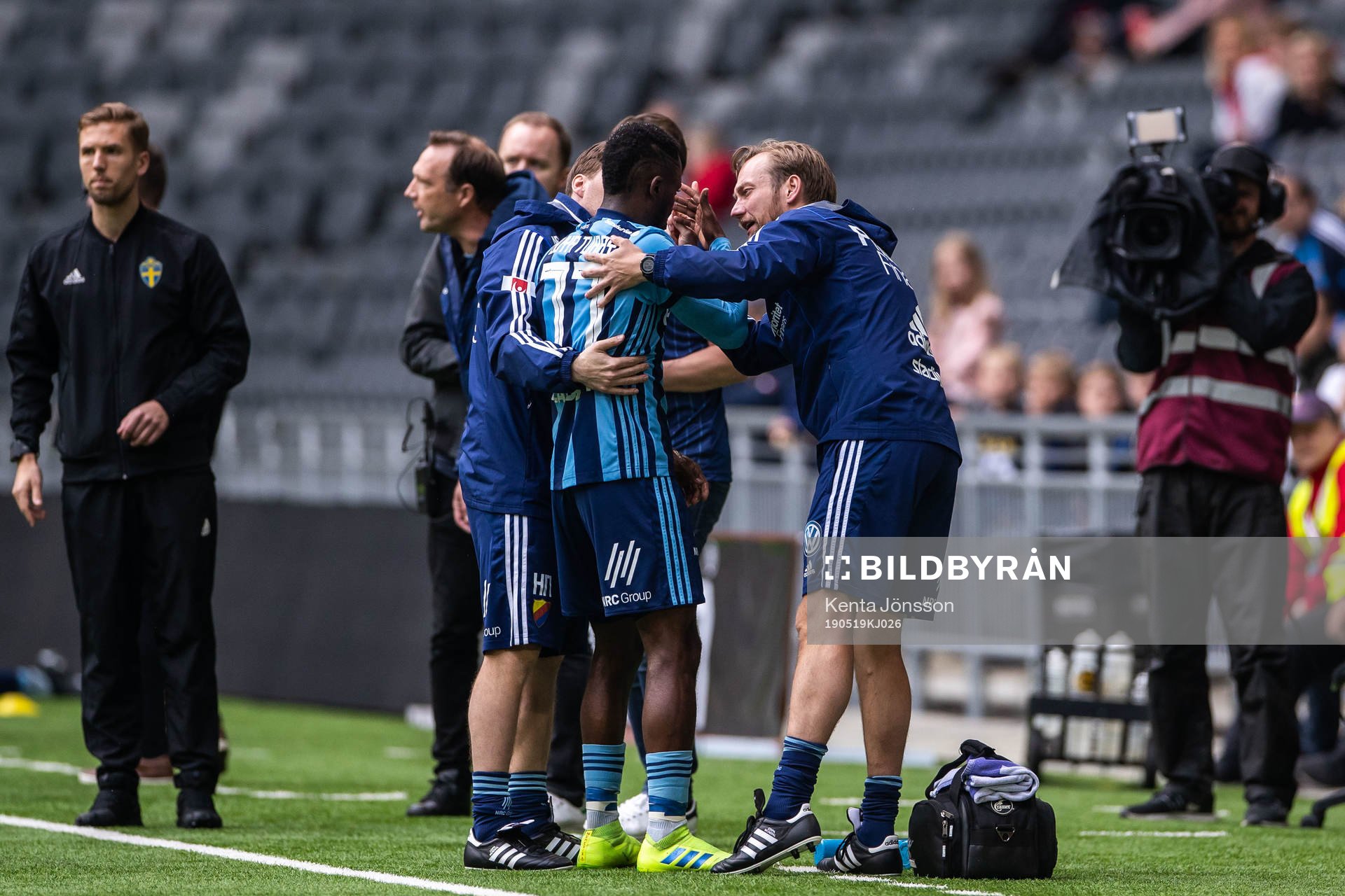 Djurgårdens Mohamed Buya Turay kollas till