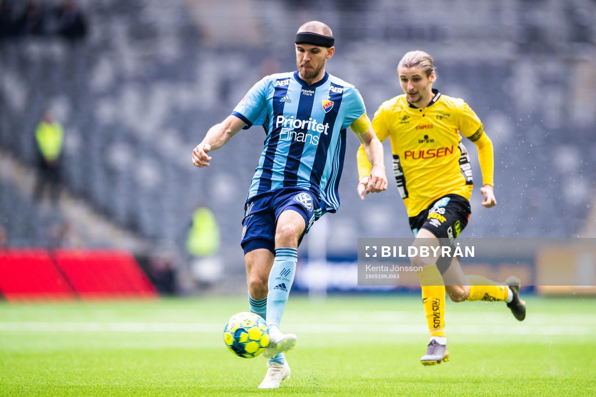 Djurgårdens Marcus Danielson och Elfsborgs Pawel Cibicki