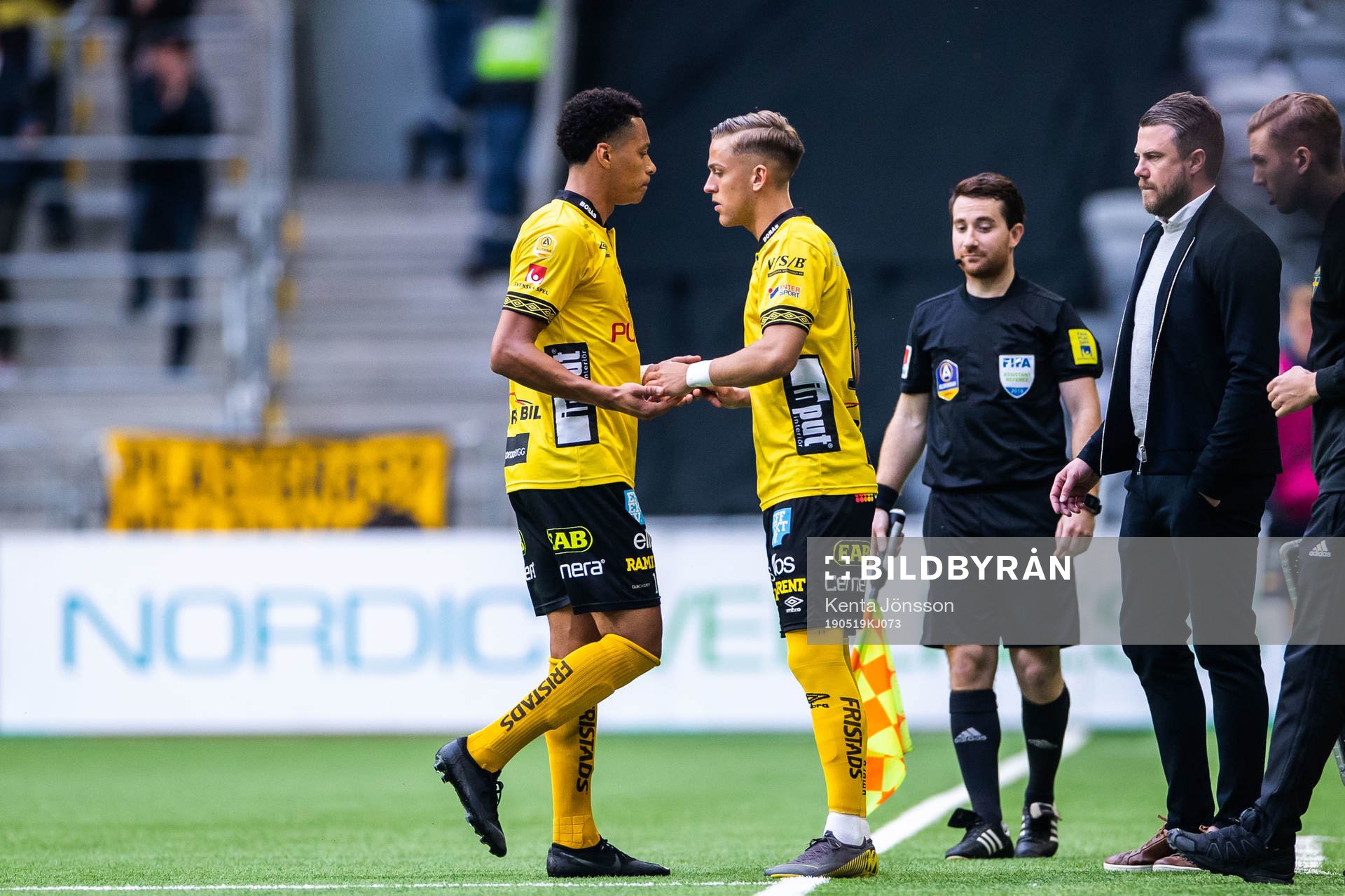 Elfsborgs Jesper Karlsson byter med Kevin Kabran