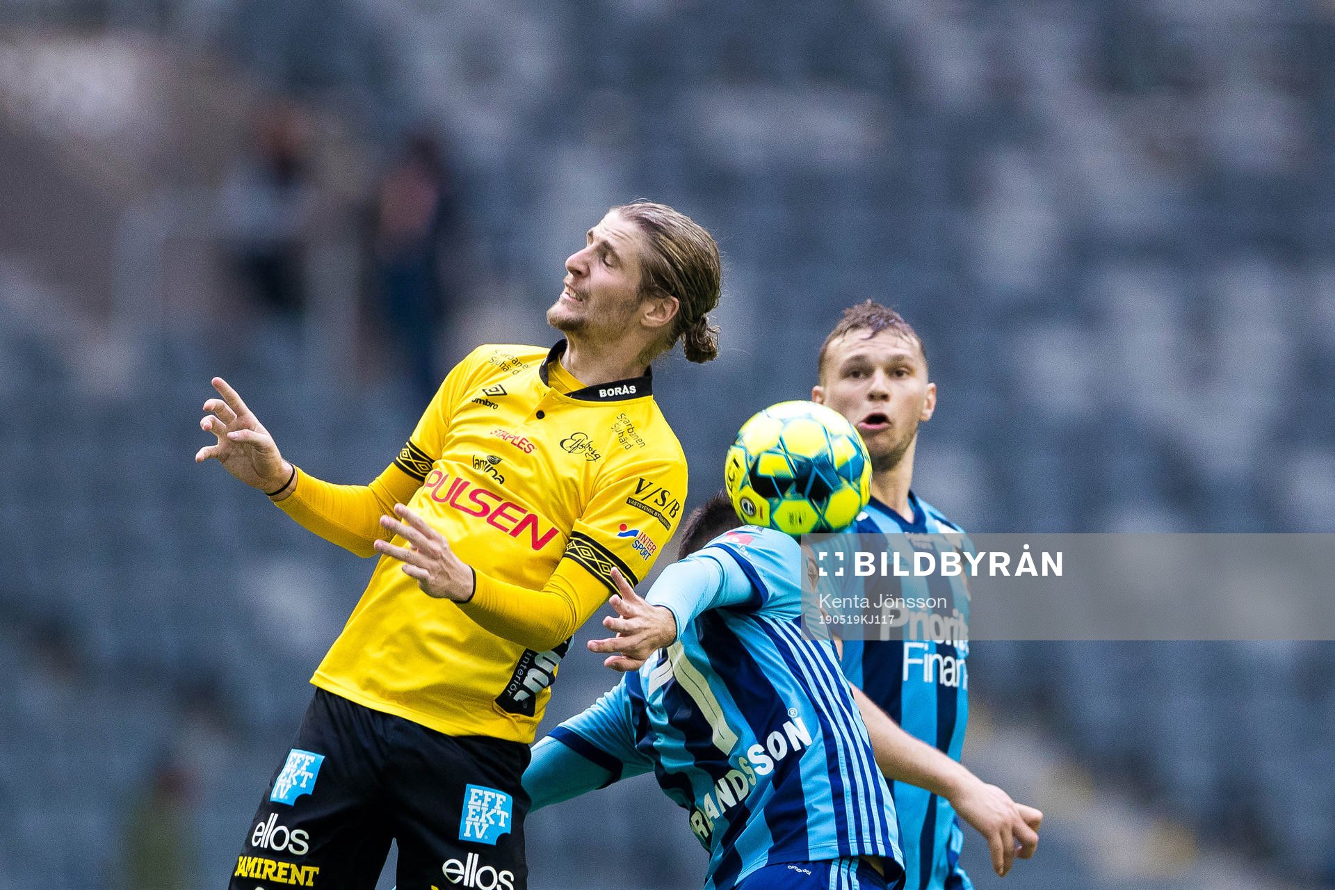 Elfsborgs Pawel Cibicki och Djurgårdens Dzenis Kozica