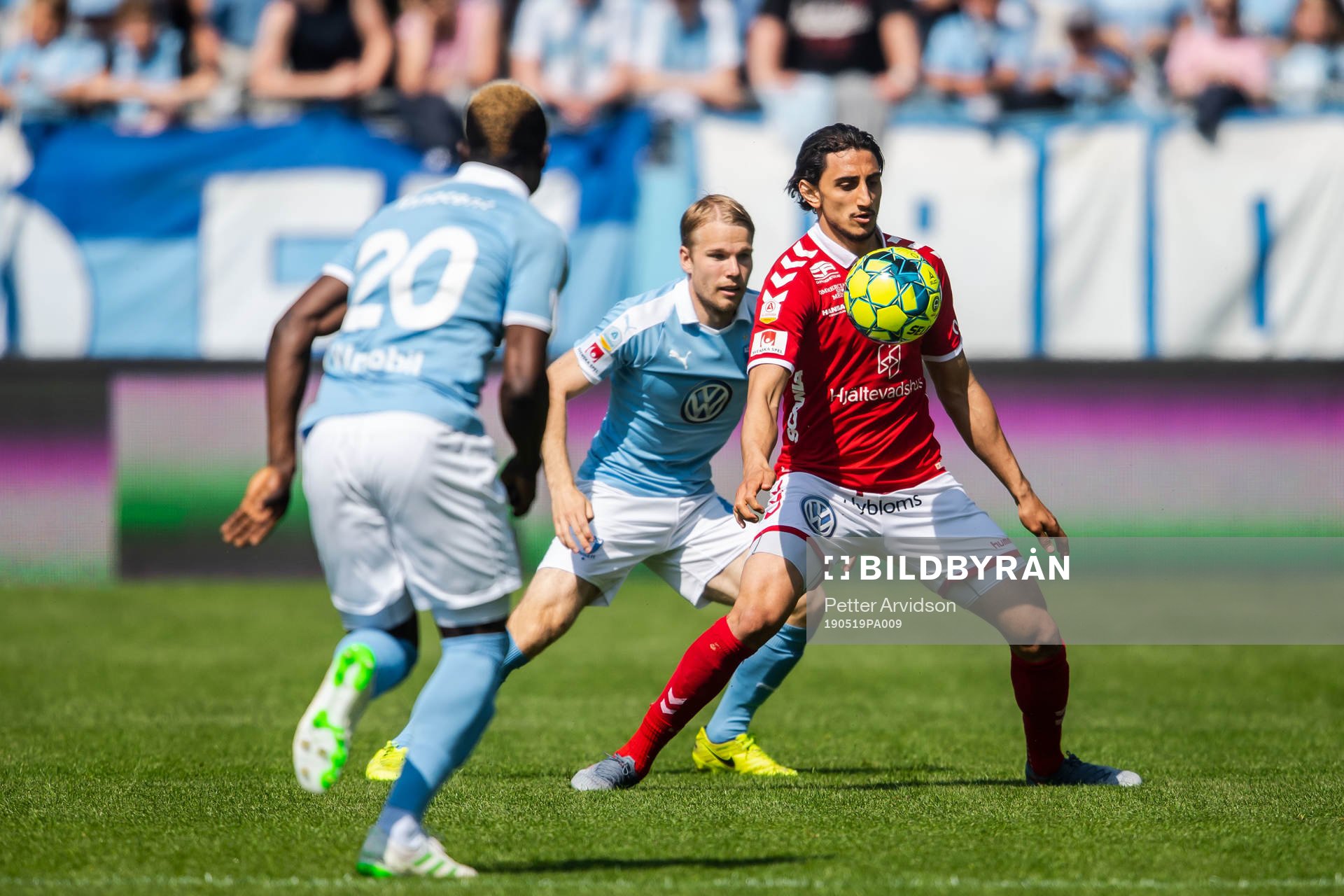 Kalmars Moestafa El Kabir och Malmö FFs Oscar Lewicki