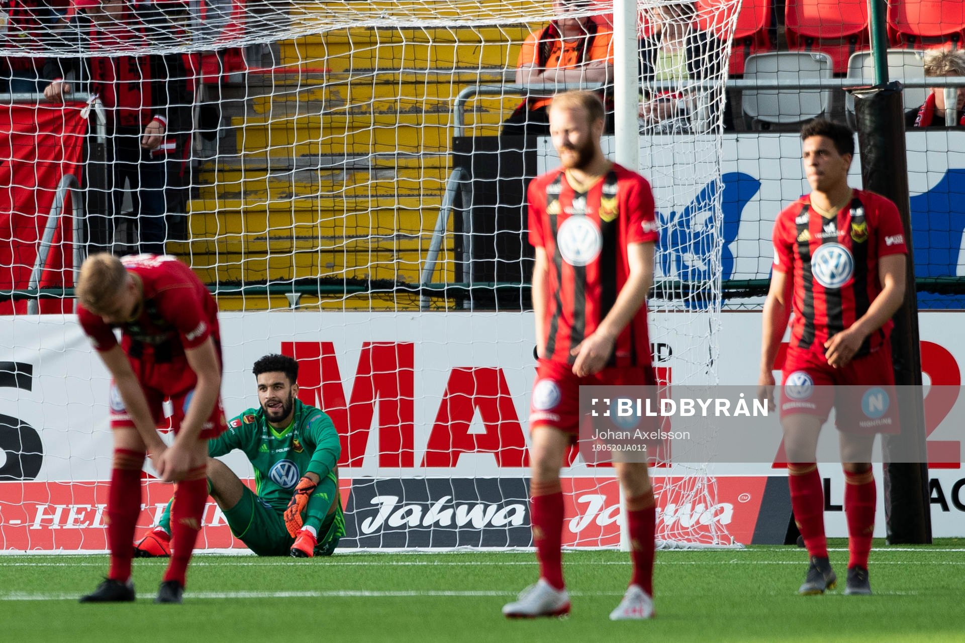 Östersunds målvakt Sixten Mohlin deppar