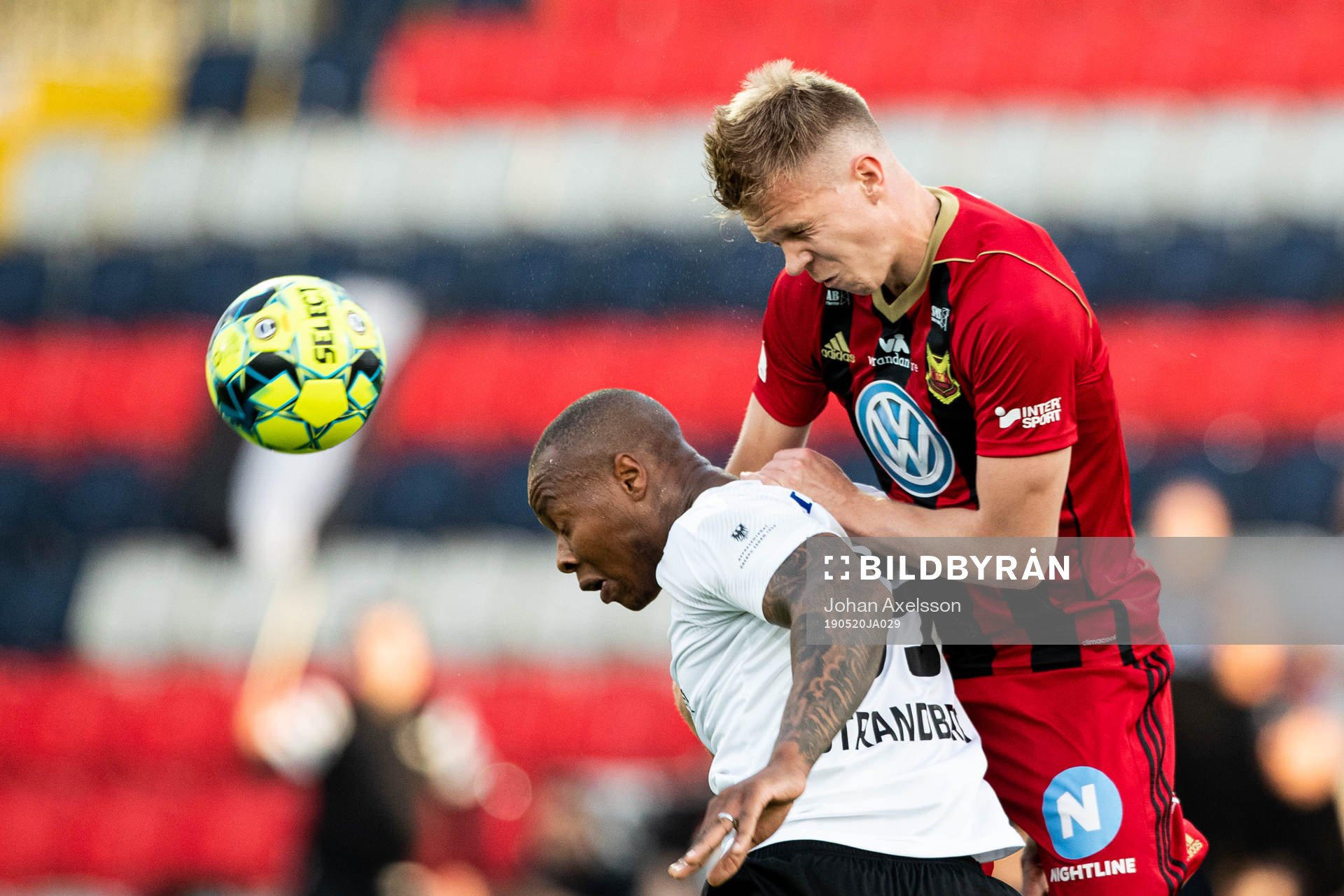 Örebros Carlos Strandberg och Östersunds Erik Haugen
