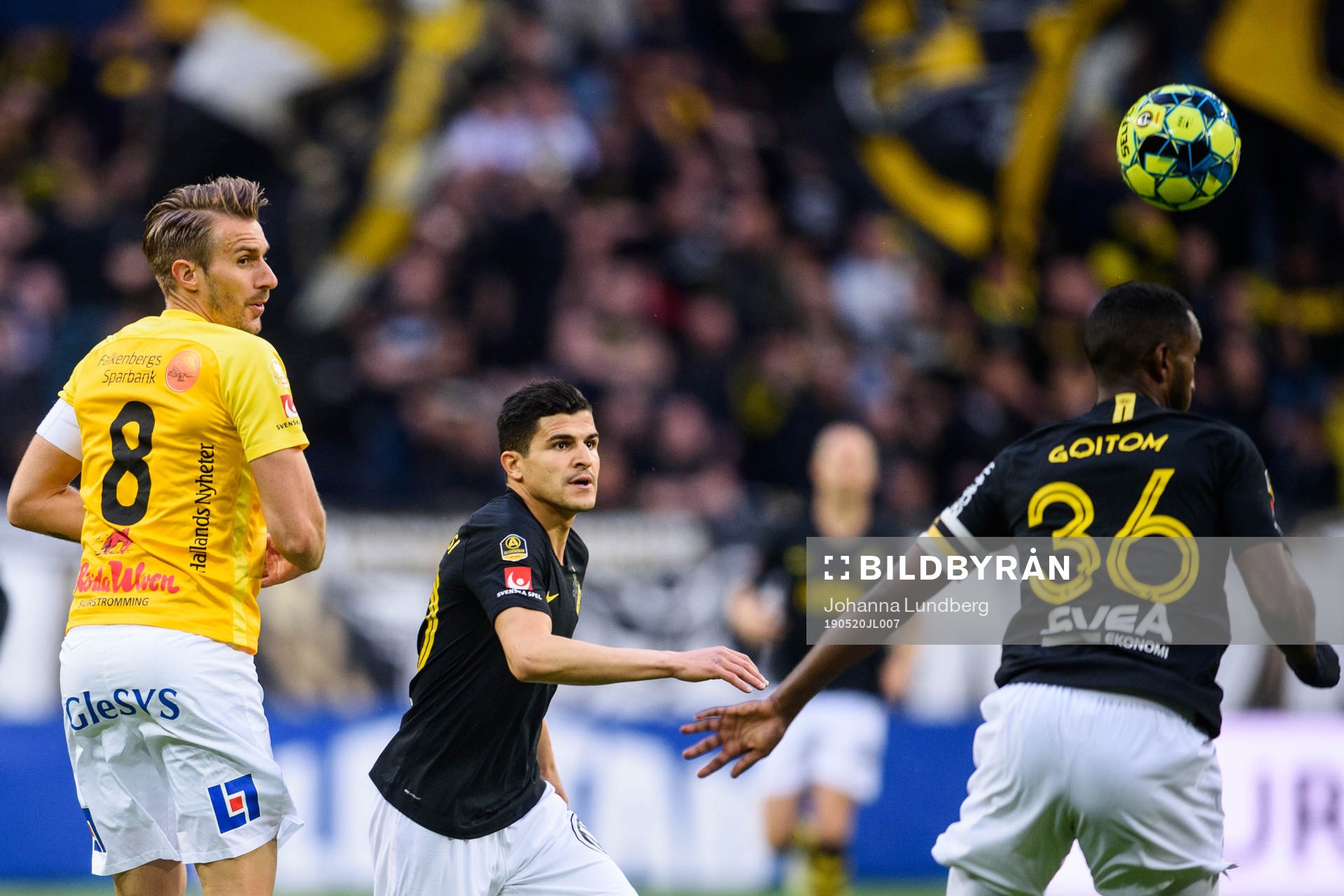 s Tarik Elyounoussi