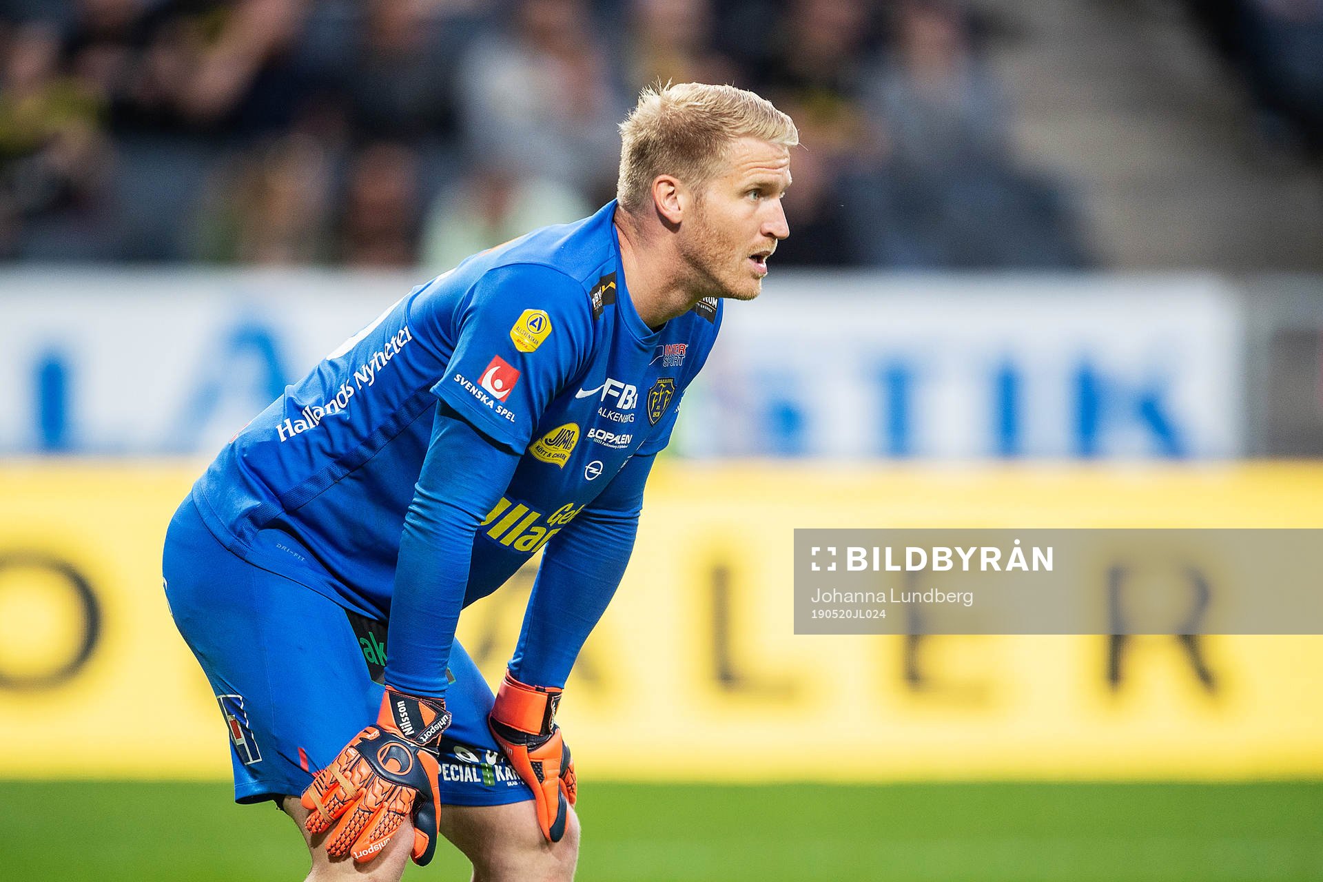 Falkenbergs målvakt Hampus Nilsson deppar