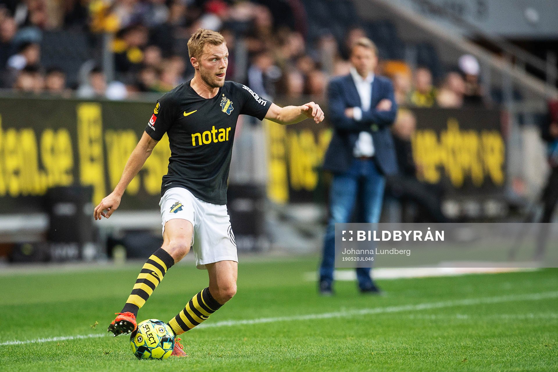 s Sebastian Larsson