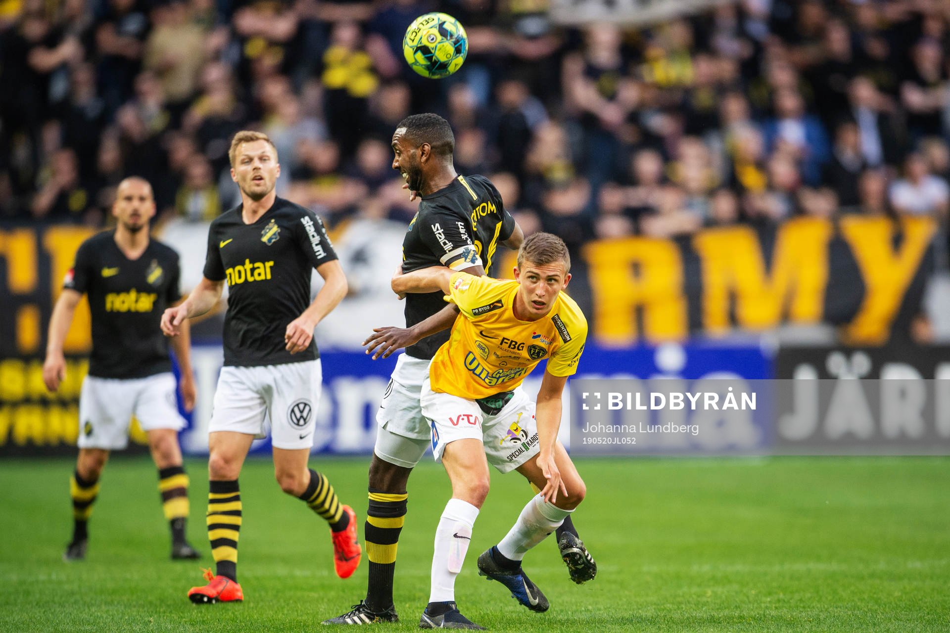 s Henok Goitom  och Falkenbergs John Björkengren