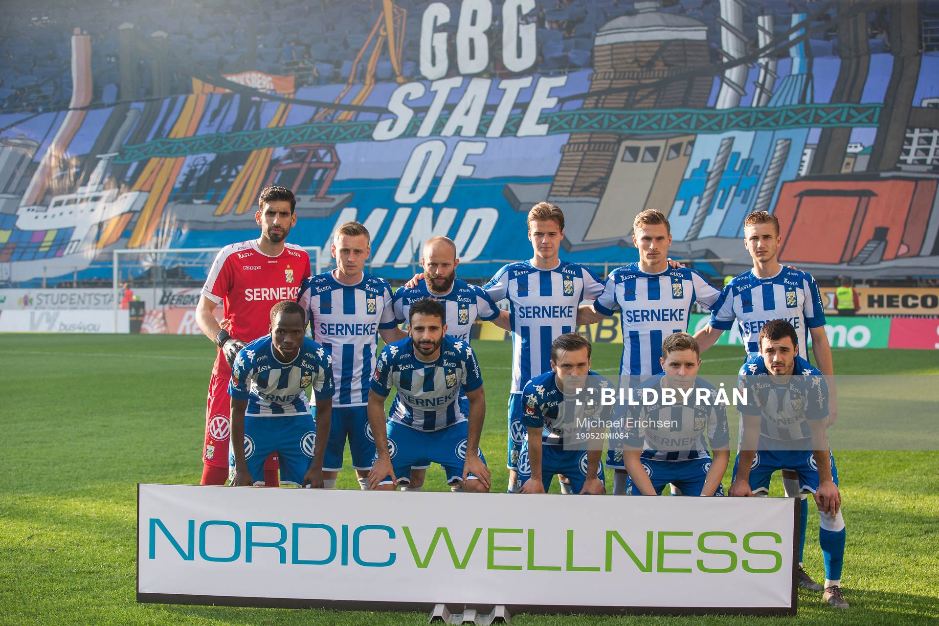 IFK Göteborgs startelva uppe fr.v. målvakt Giannis