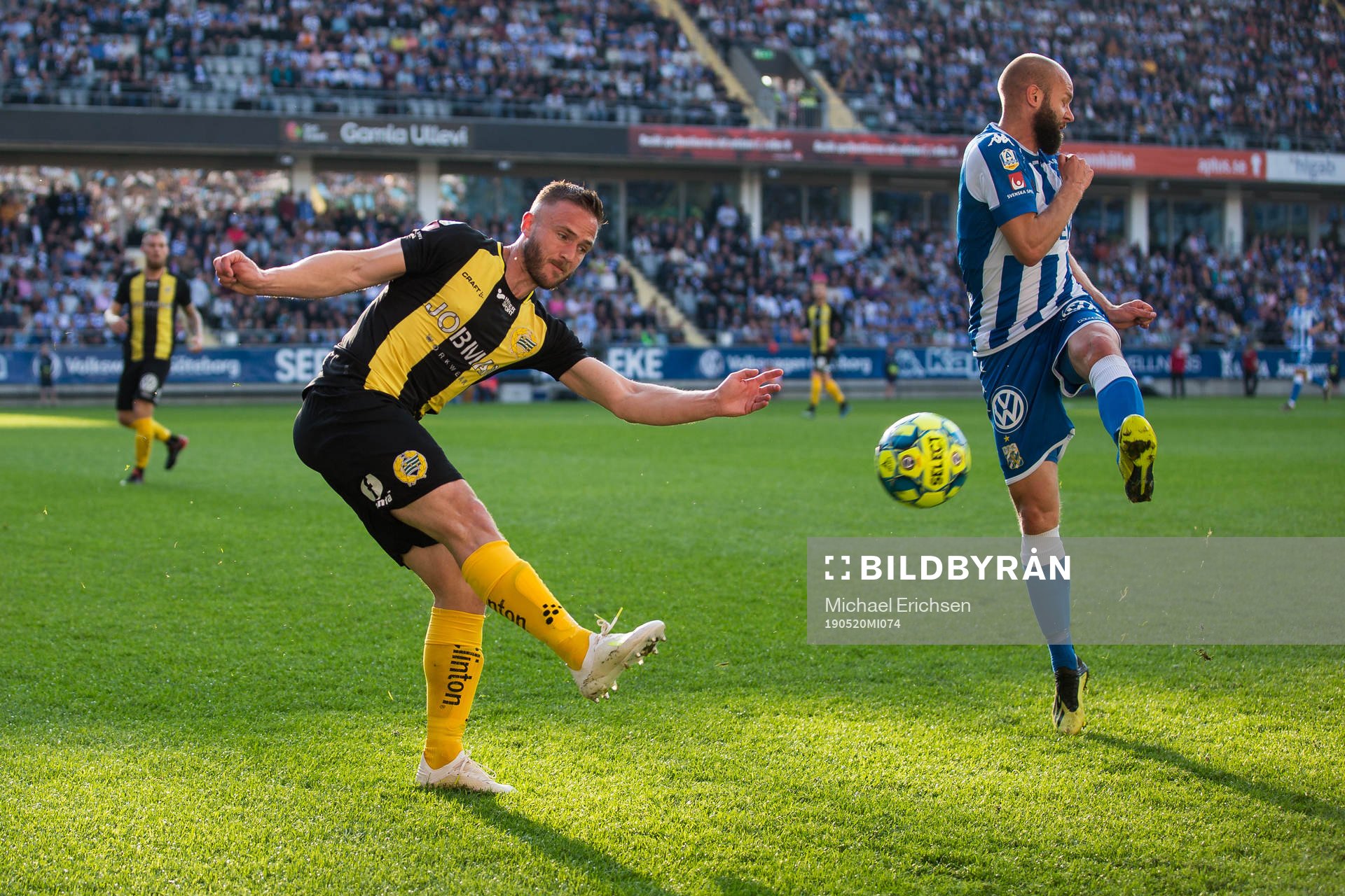 Hammarbys Mats Solheim och IFK Göteborgs Robin Söder