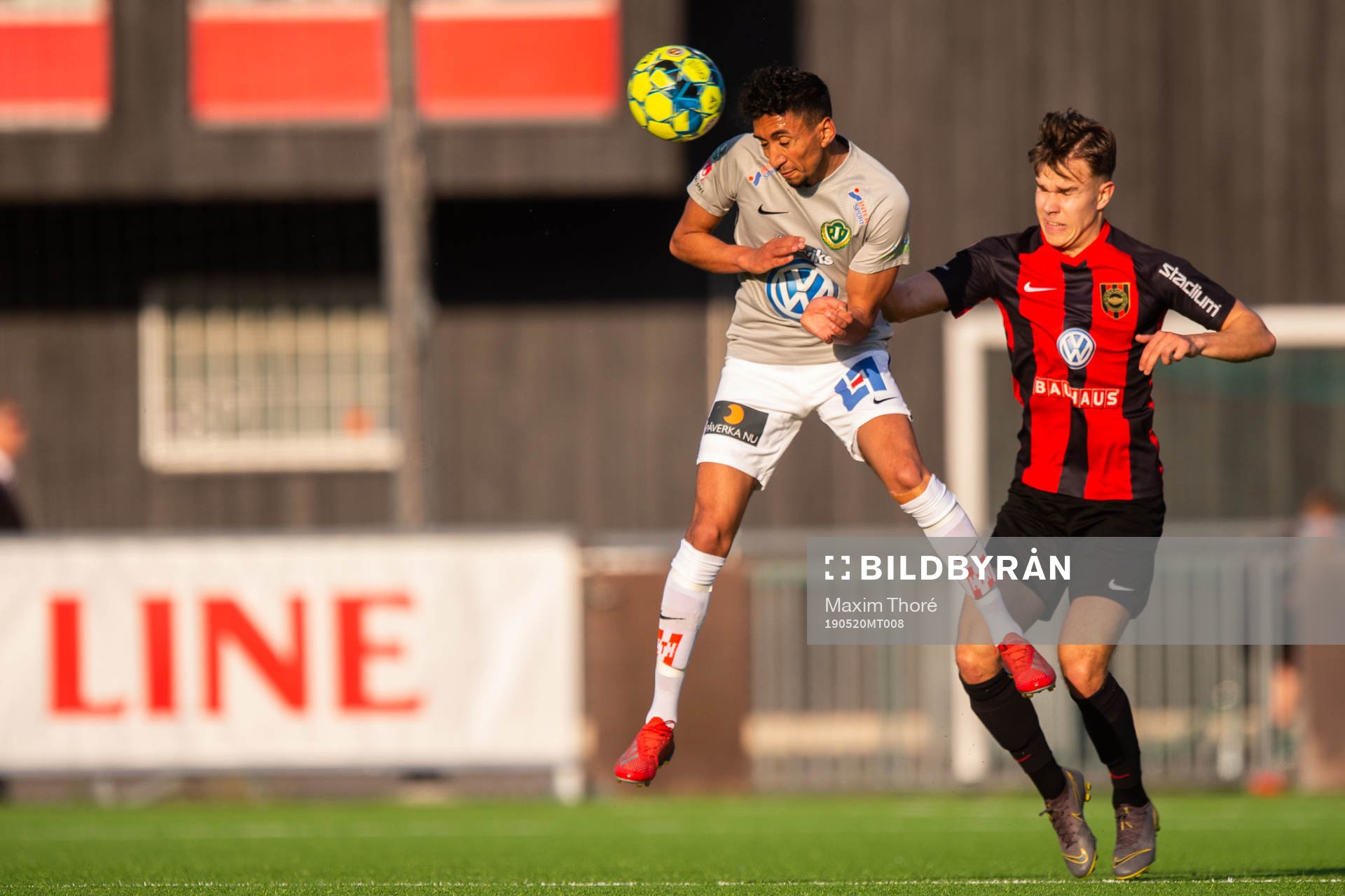 Jönköpings Amir Al-Ammari och Brommapojkarnas Dusan Jajic