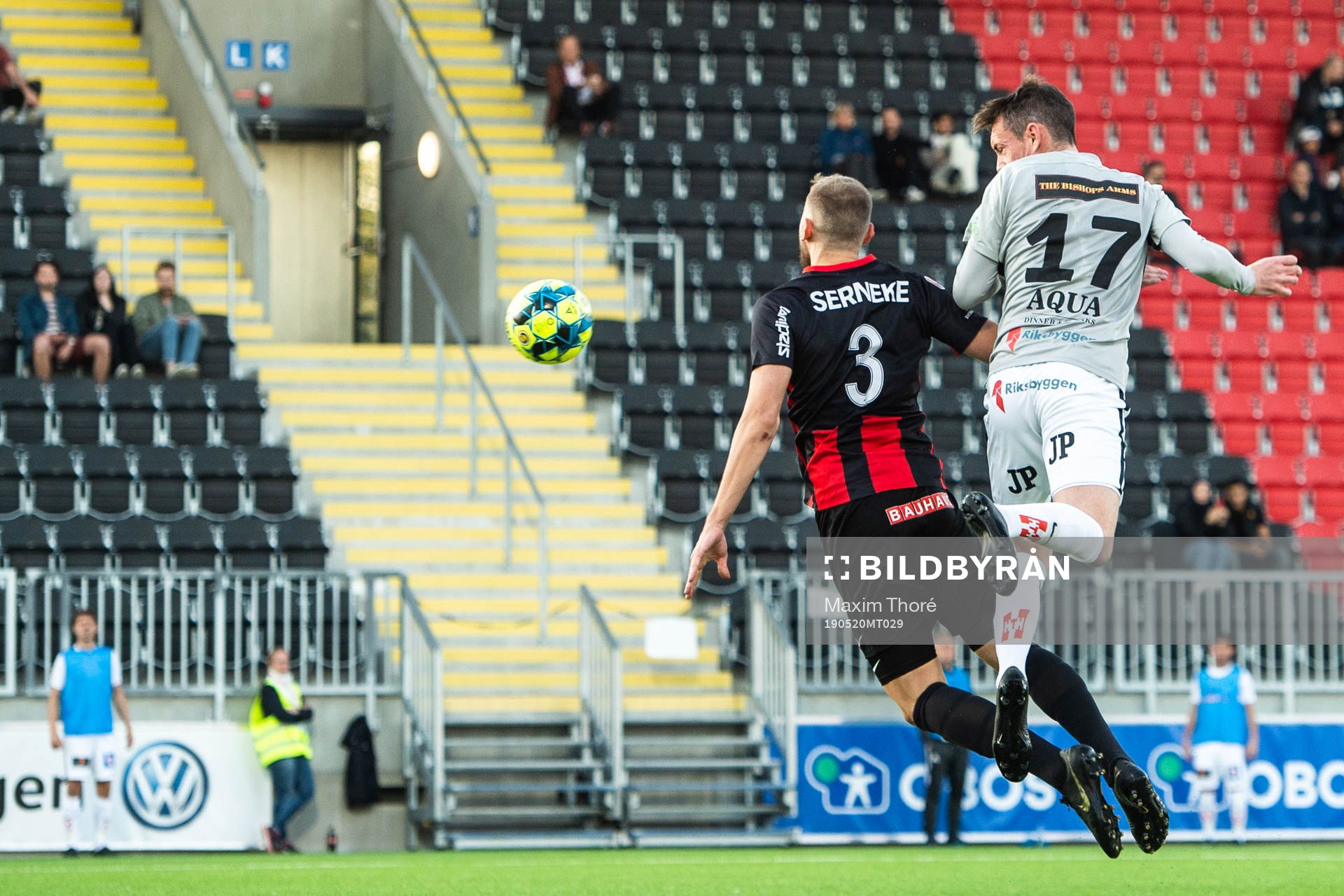 Jönköpings Daryl Smylie gör 2-0