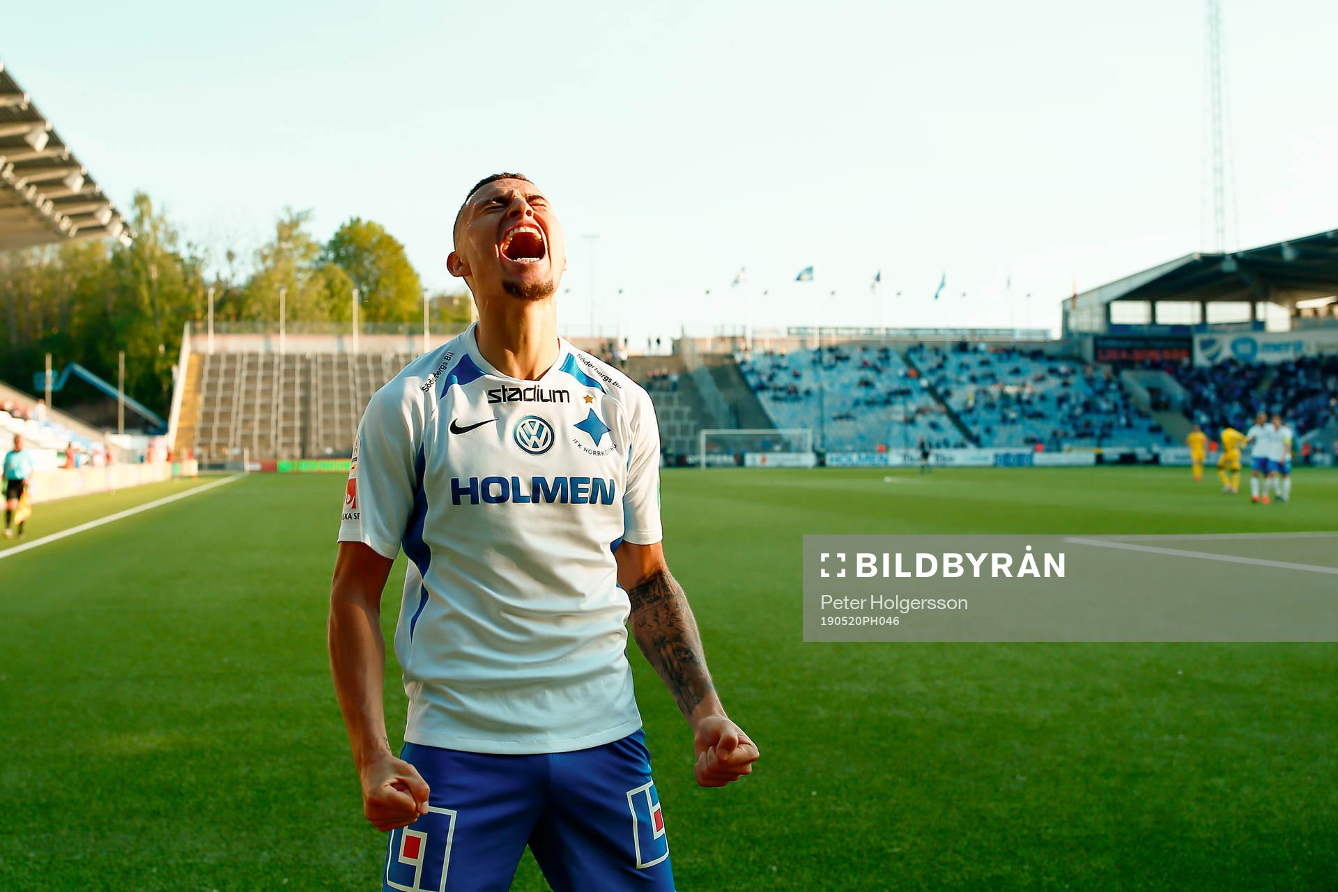 IFK Norrköpings Jordan Larsson jublar efter mål 2-0 under fotbollsmatchen i Allsvenskan mellan IFK Norrköping och GIF Sundsvall den 20 maj 2019 i Norrköping.