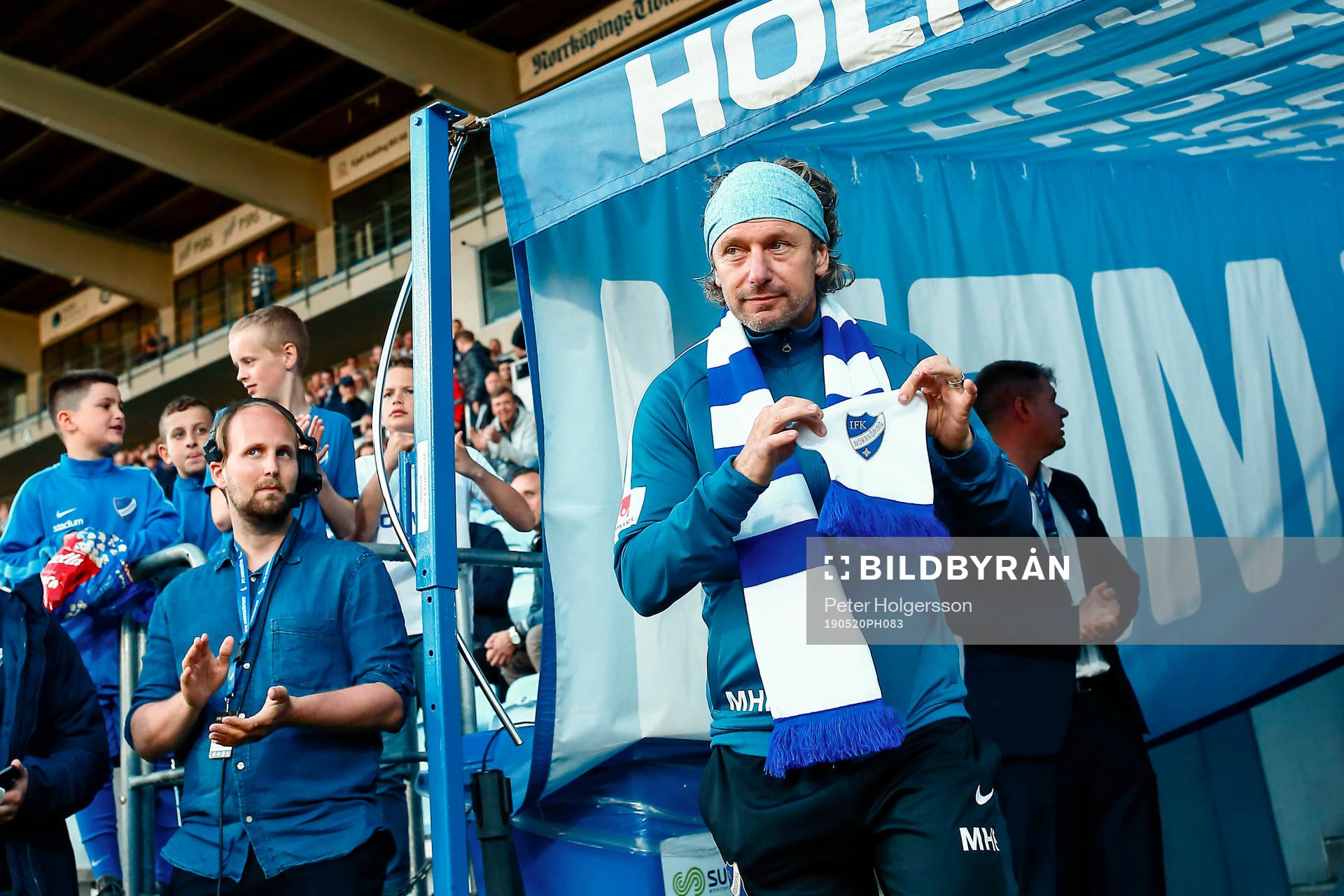 IFK Norrköpings Mikael Gädda Hansson firades för över