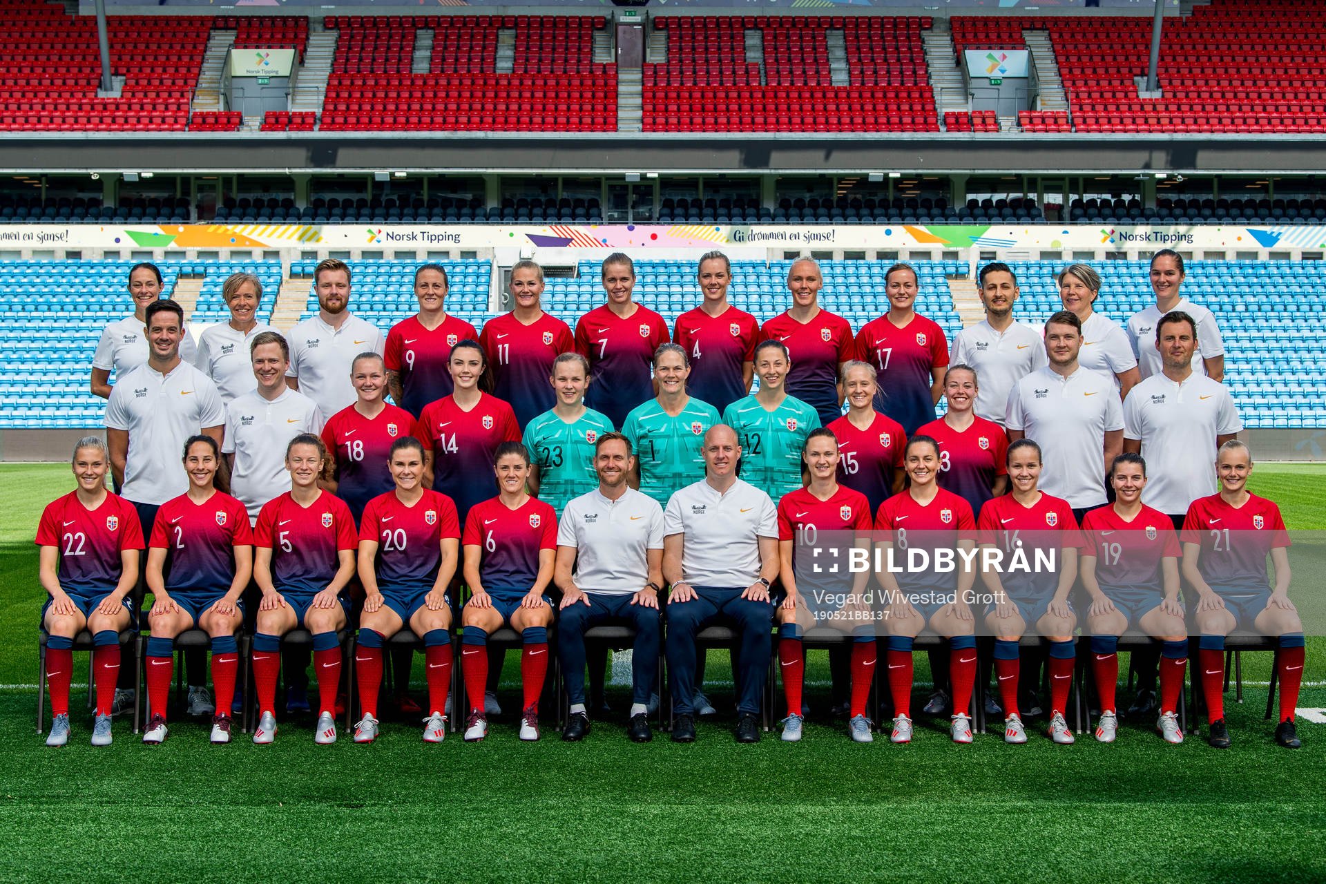 Players and coaching staff of the Norwegian national
