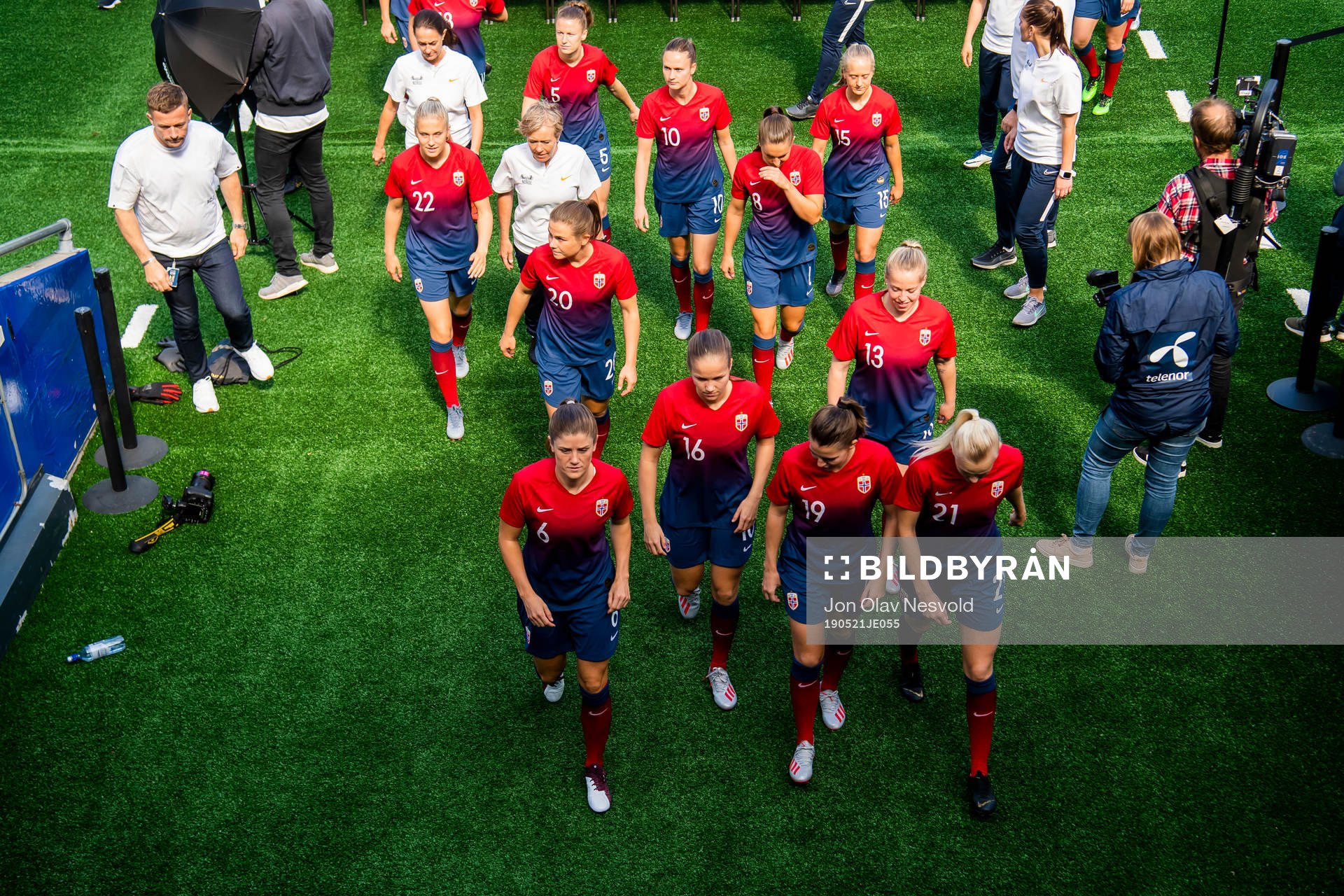Emilie Nautnes, Synne Skinnes Hansen, Caroline Graham