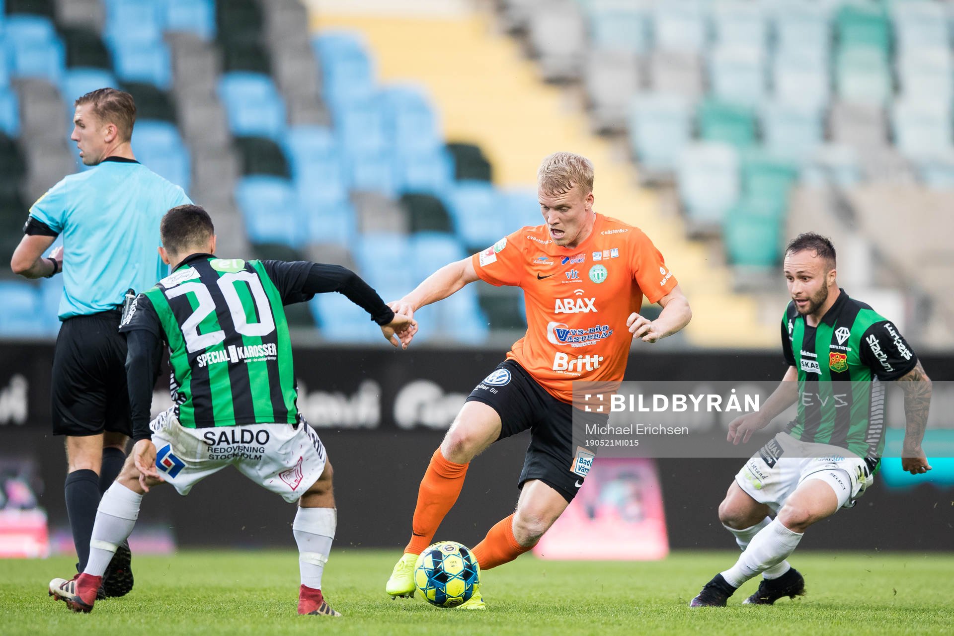 Västerås Simon Johansson mot GAIS Predrag Randelovic och