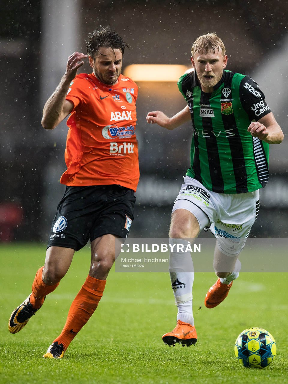 Västerås Emir Smajic och GAIS Carl Elfgren Nyström