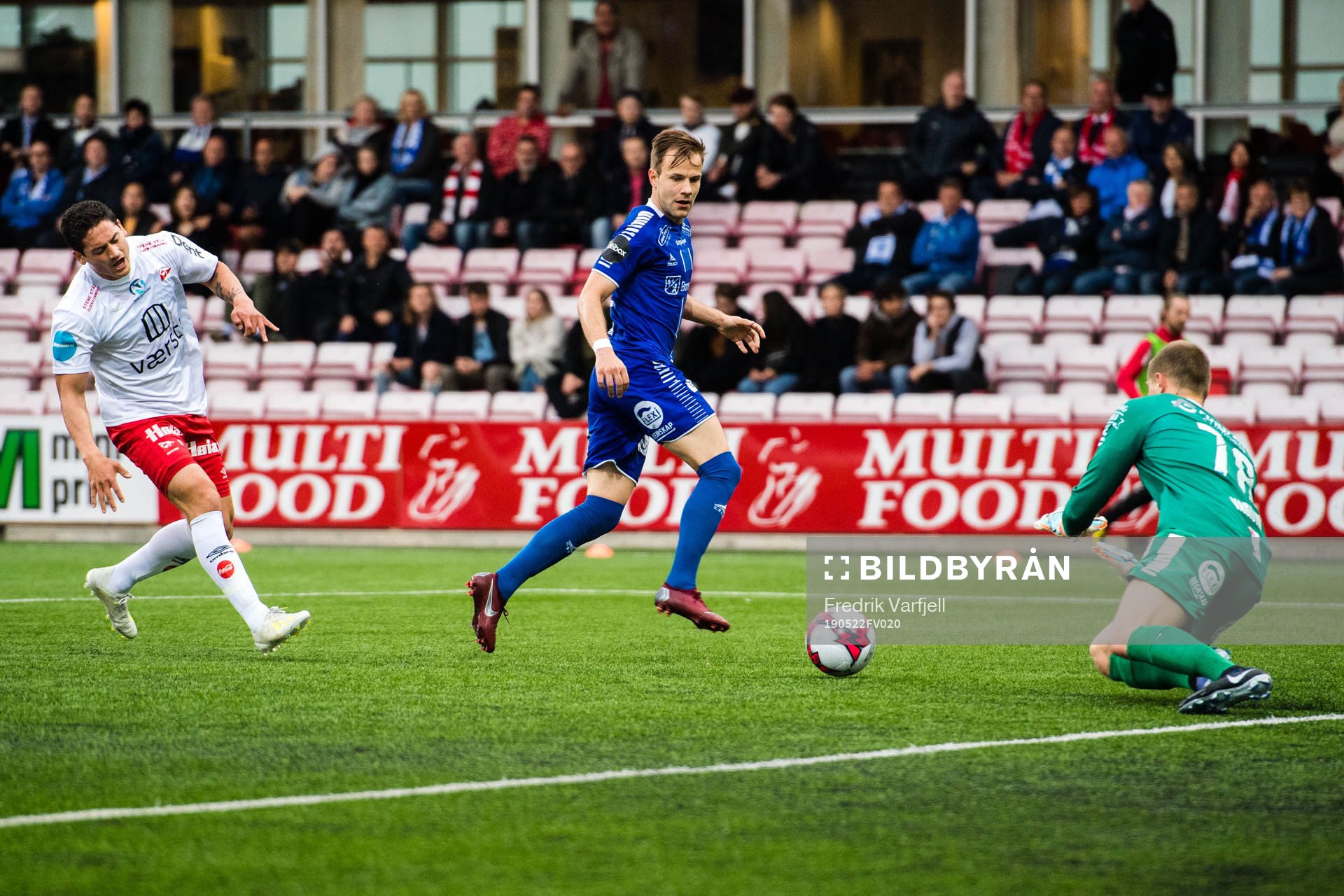 Kjell Rune Sellin of FFK against Nicolai Næss and