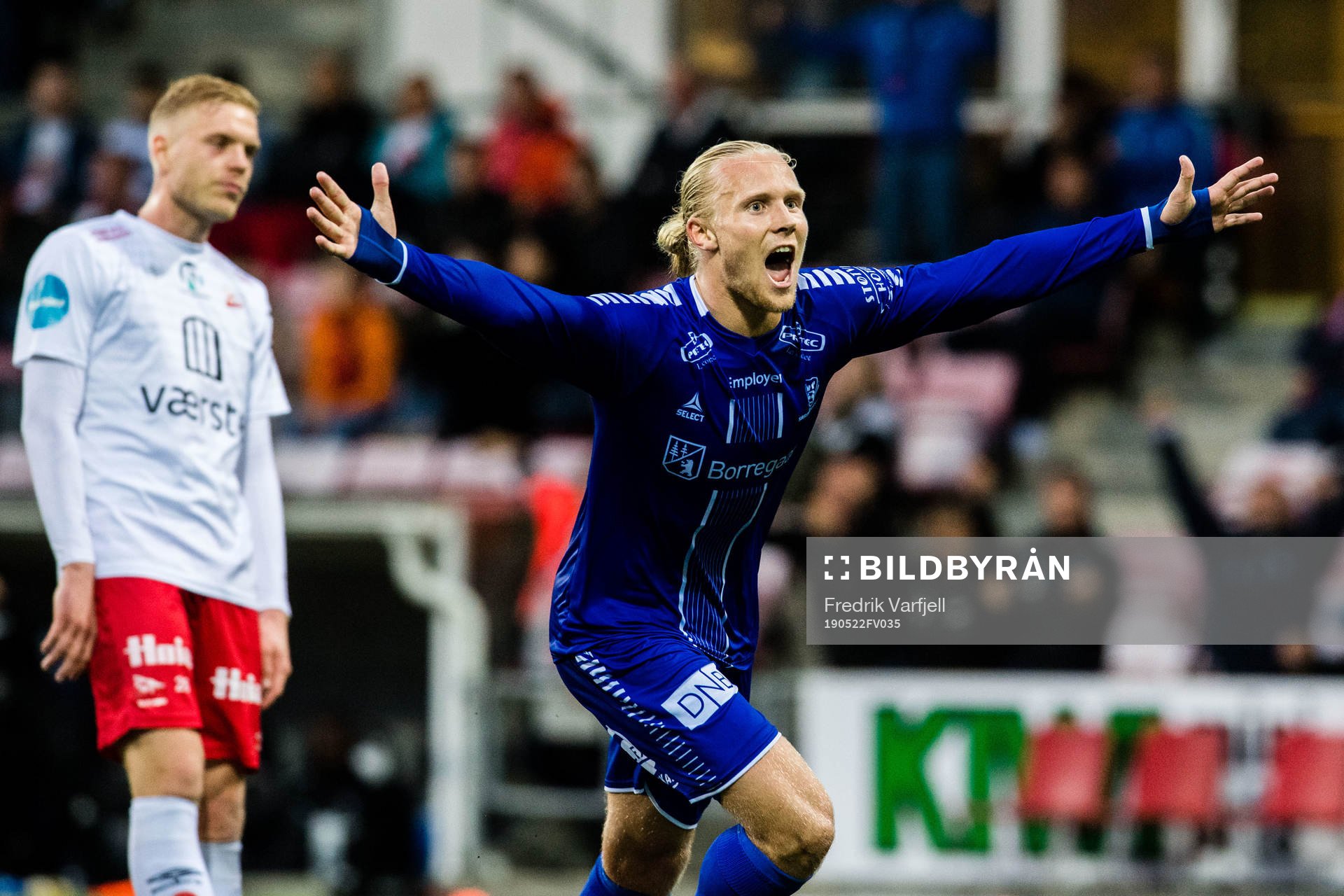 Lars-Jörgen Salvesen of Sarpsborg 08 celebrates