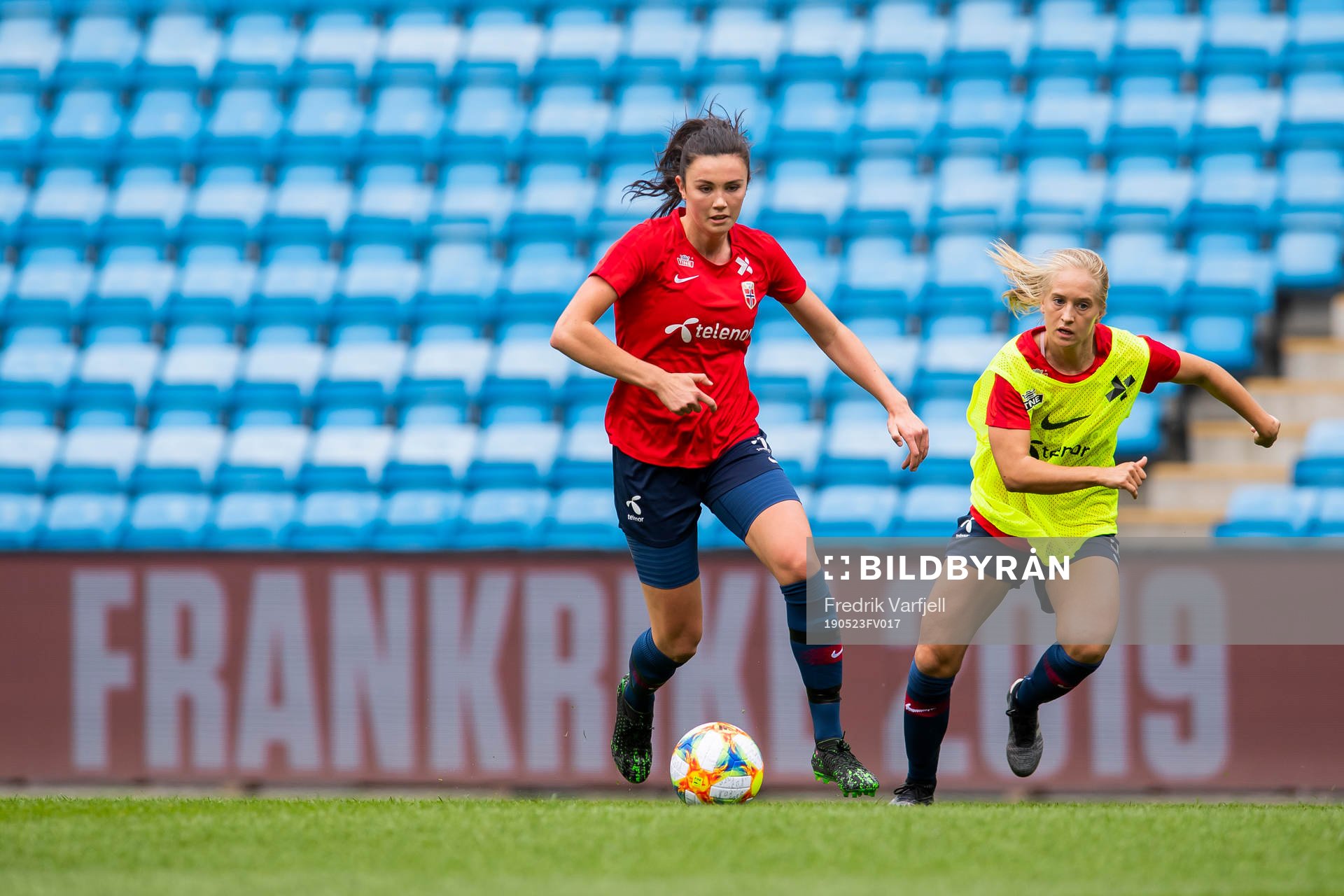 Ingrid Syrstad Engen and Amalie Vevle Eikeland of Norway