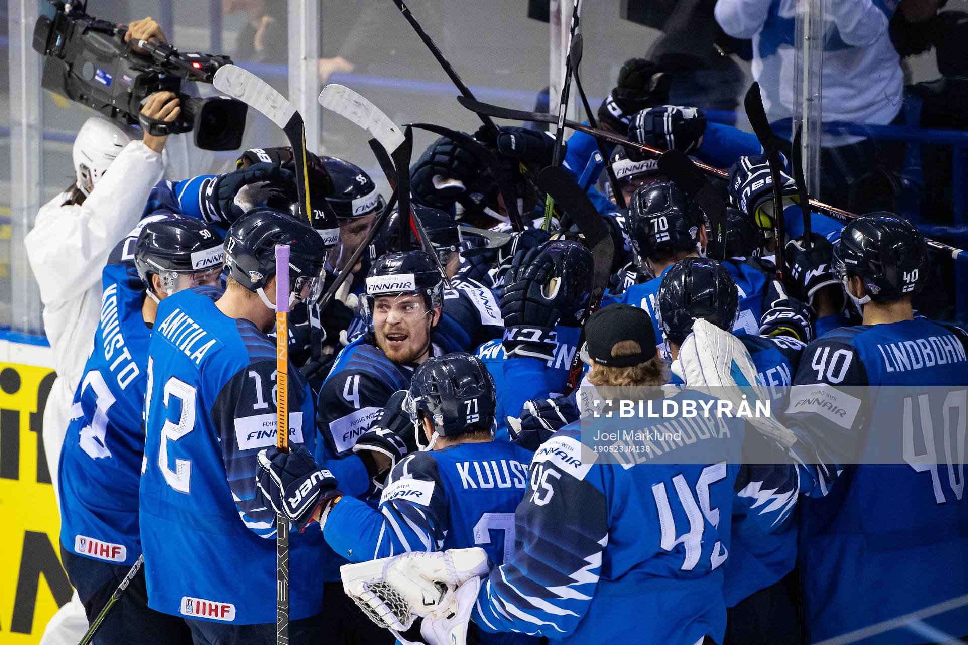 Players of Finland celebrates