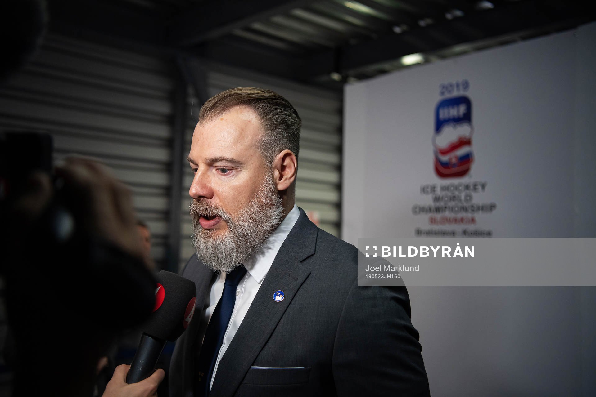 head coach Rikard Grönborg