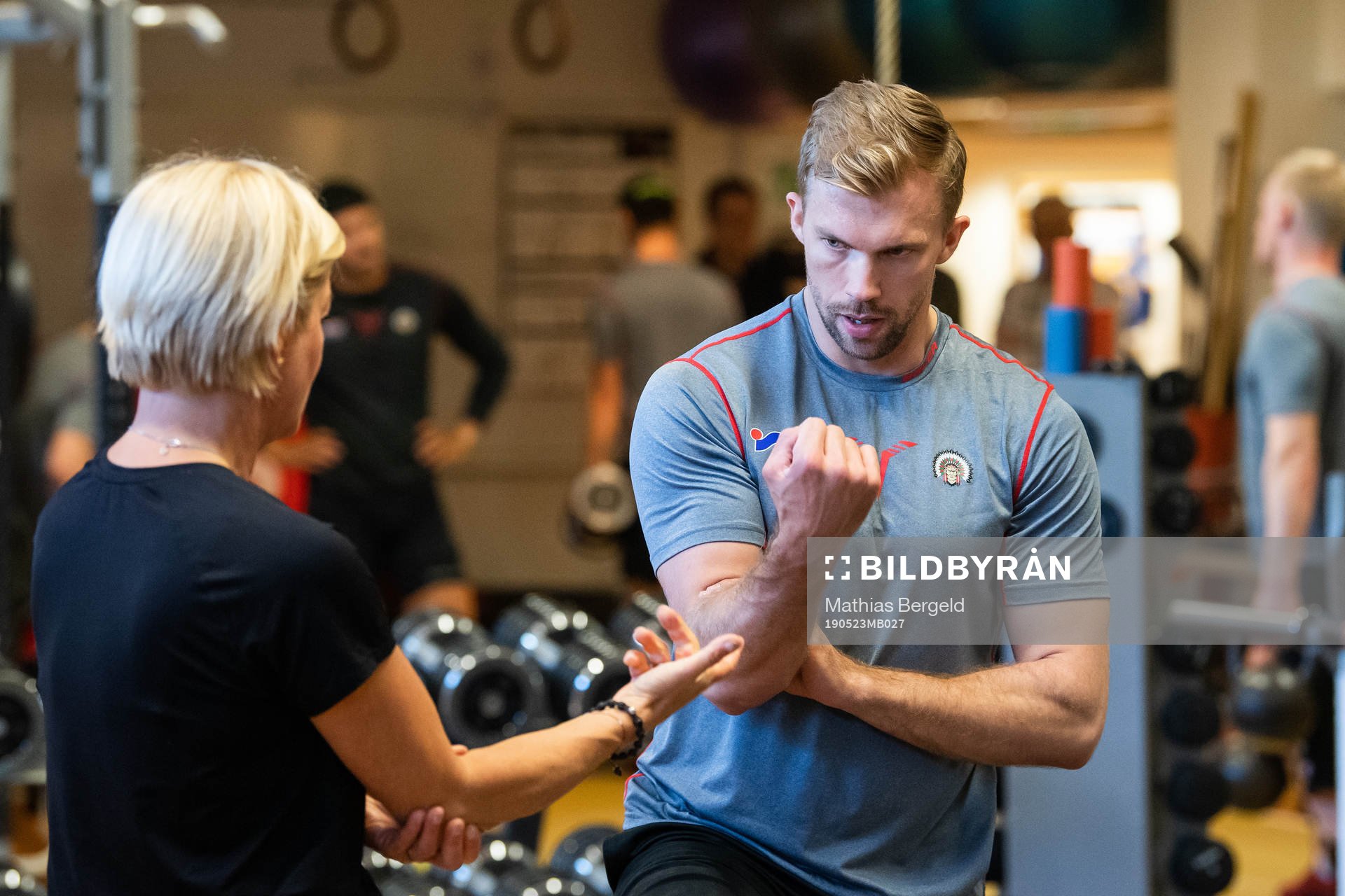 Rehabkoordinator Stina Hedin och Anders Grönlund