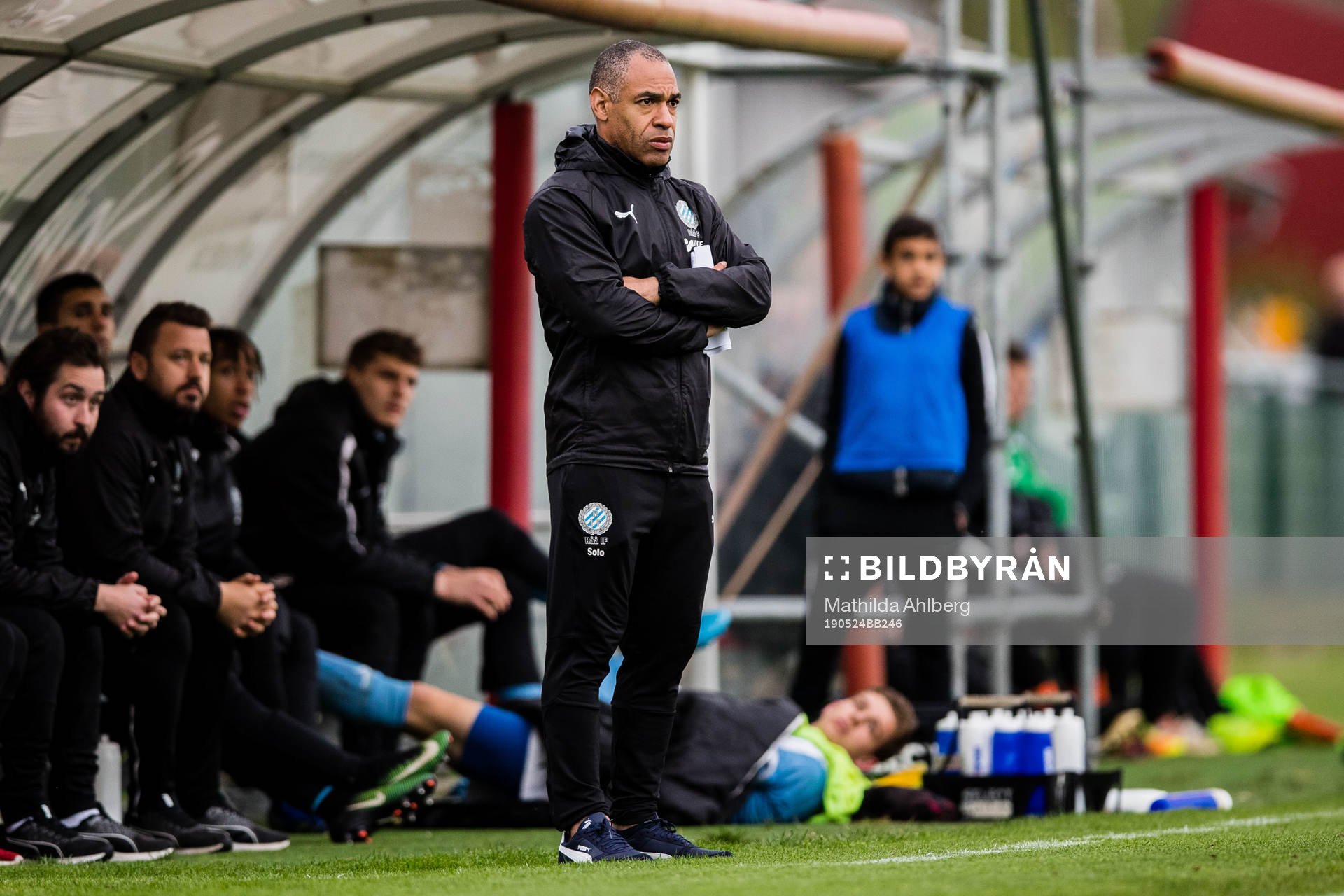  Råås tränare Solo Hammar under fotbollsmatchen i division 3 Sydvästra Götaland mellan Högaborg och Råå den 24 maj 2019 i Helsingborg . 