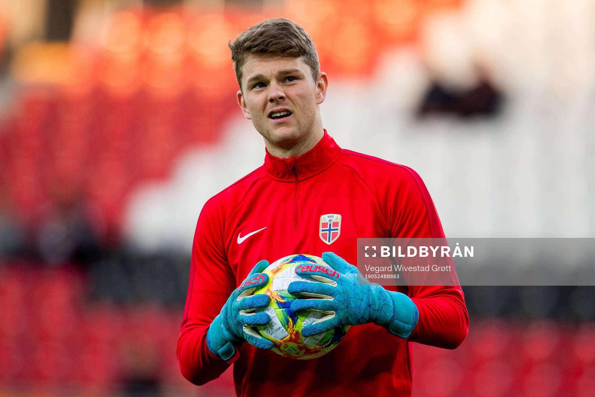 Goalkeeper Erik Johannes Arnebrott of Norway warms up ahead of the FIFA U-20 World Cup football match between Uruguay and Norway on May 24, 2019 in Lodz.
