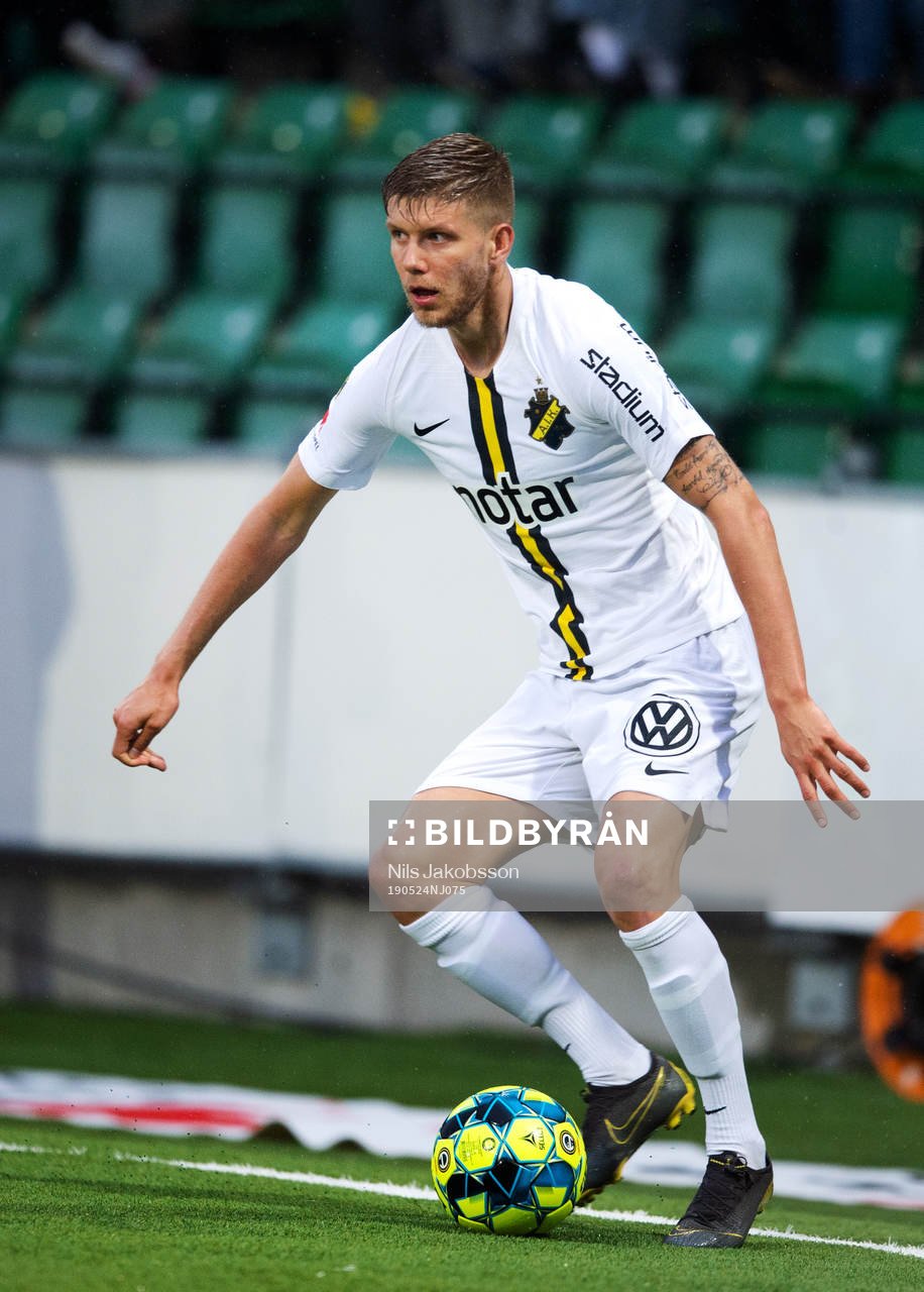 AIK:s Anton Salétros under fotbollsmatchen i Allsvenskan mellan GIF Sundsvall och AIK den 24 maj 2019 i Sundsvall.