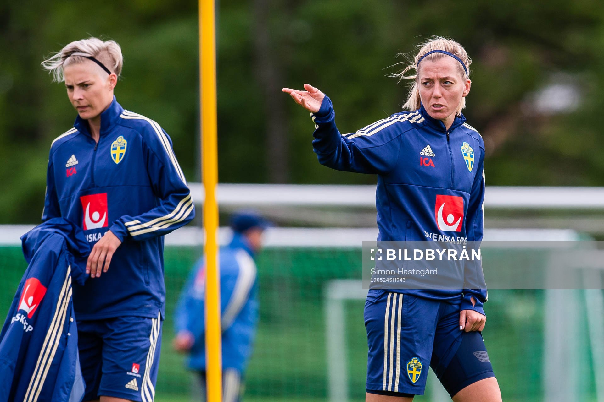 Lina Hurtig and Linda Sembrant of the Swedish women