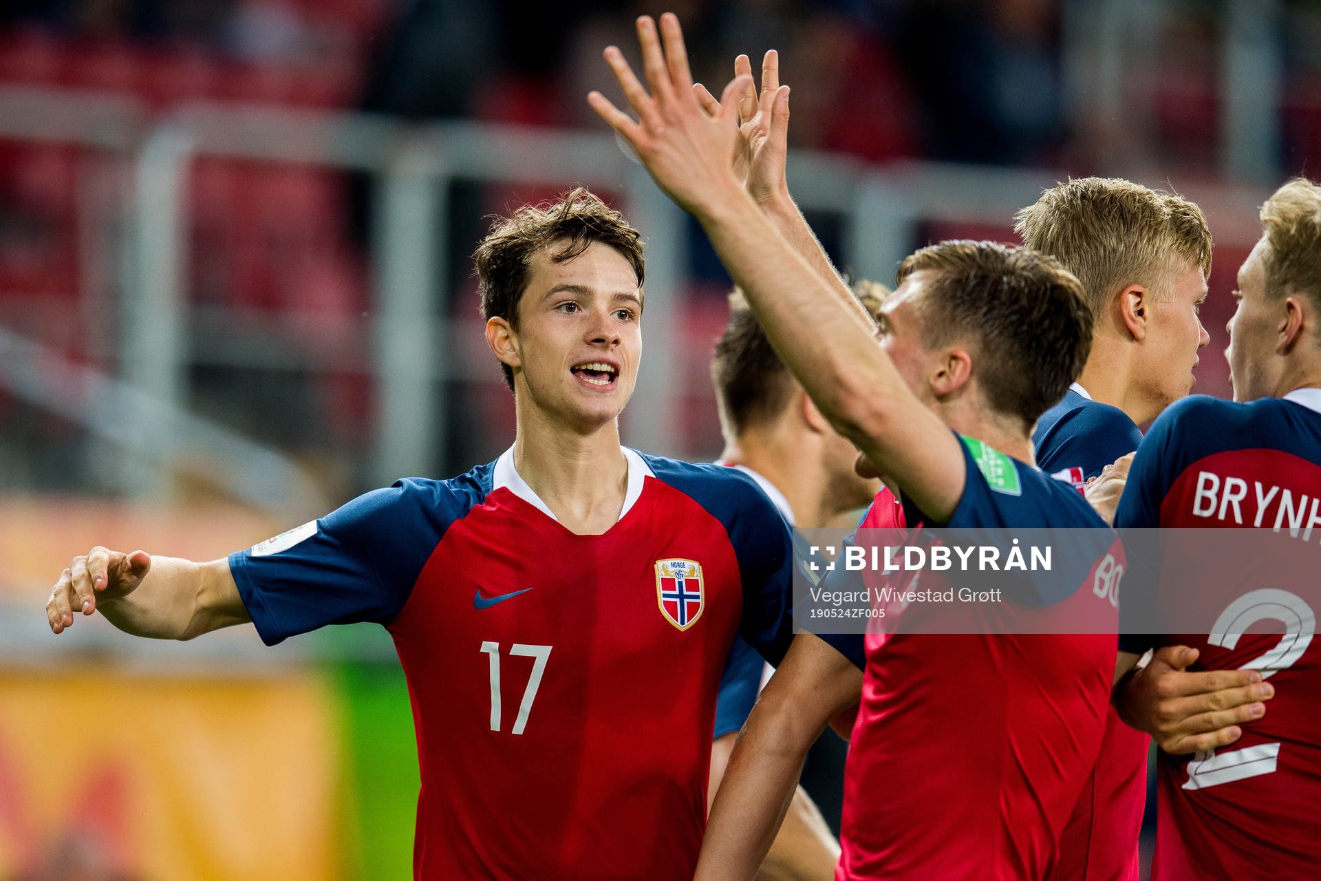 Christian Dahle Borchgrevink of Norway celebrates with