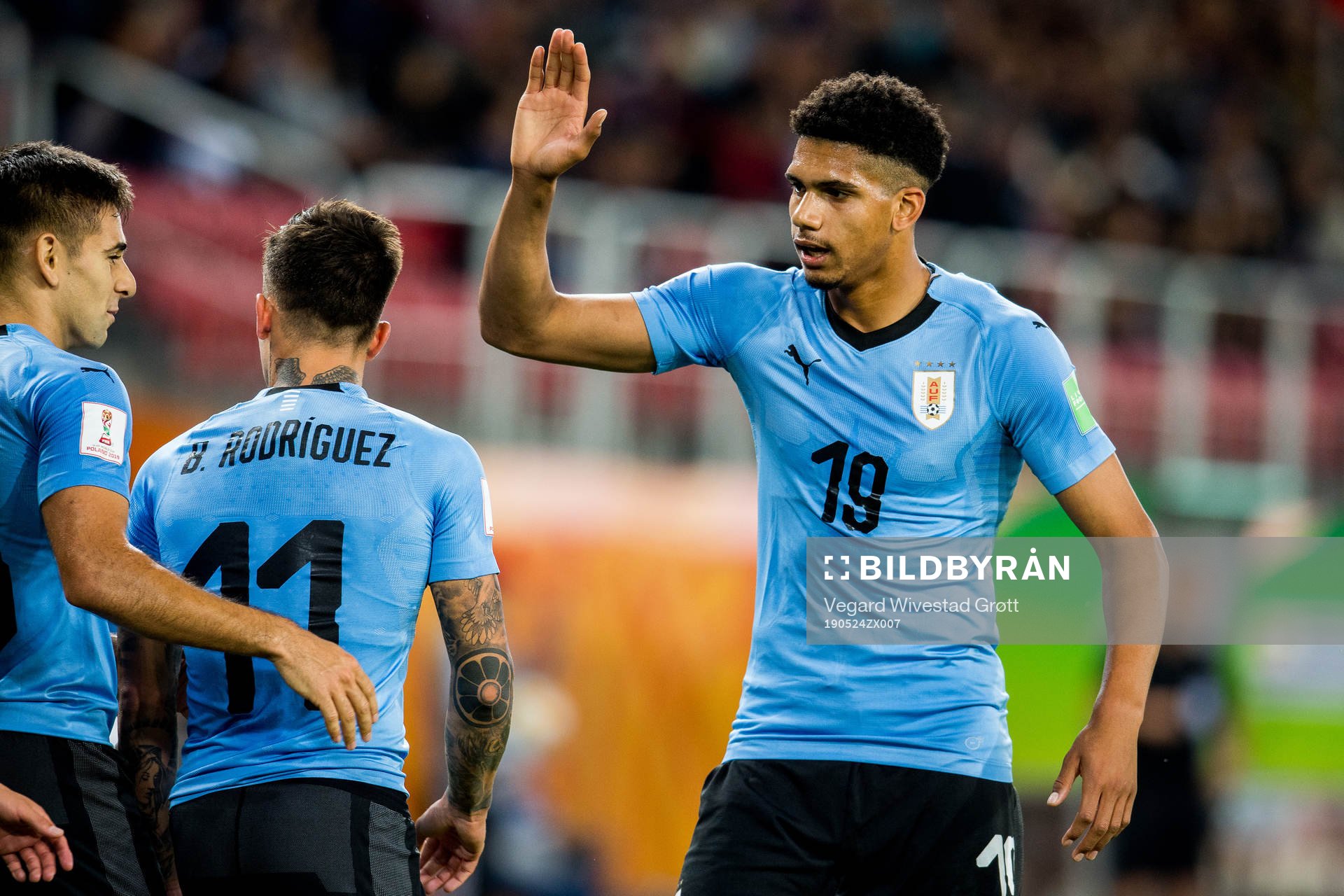 Ronald Araújo of Uruguay celebrates 2-0