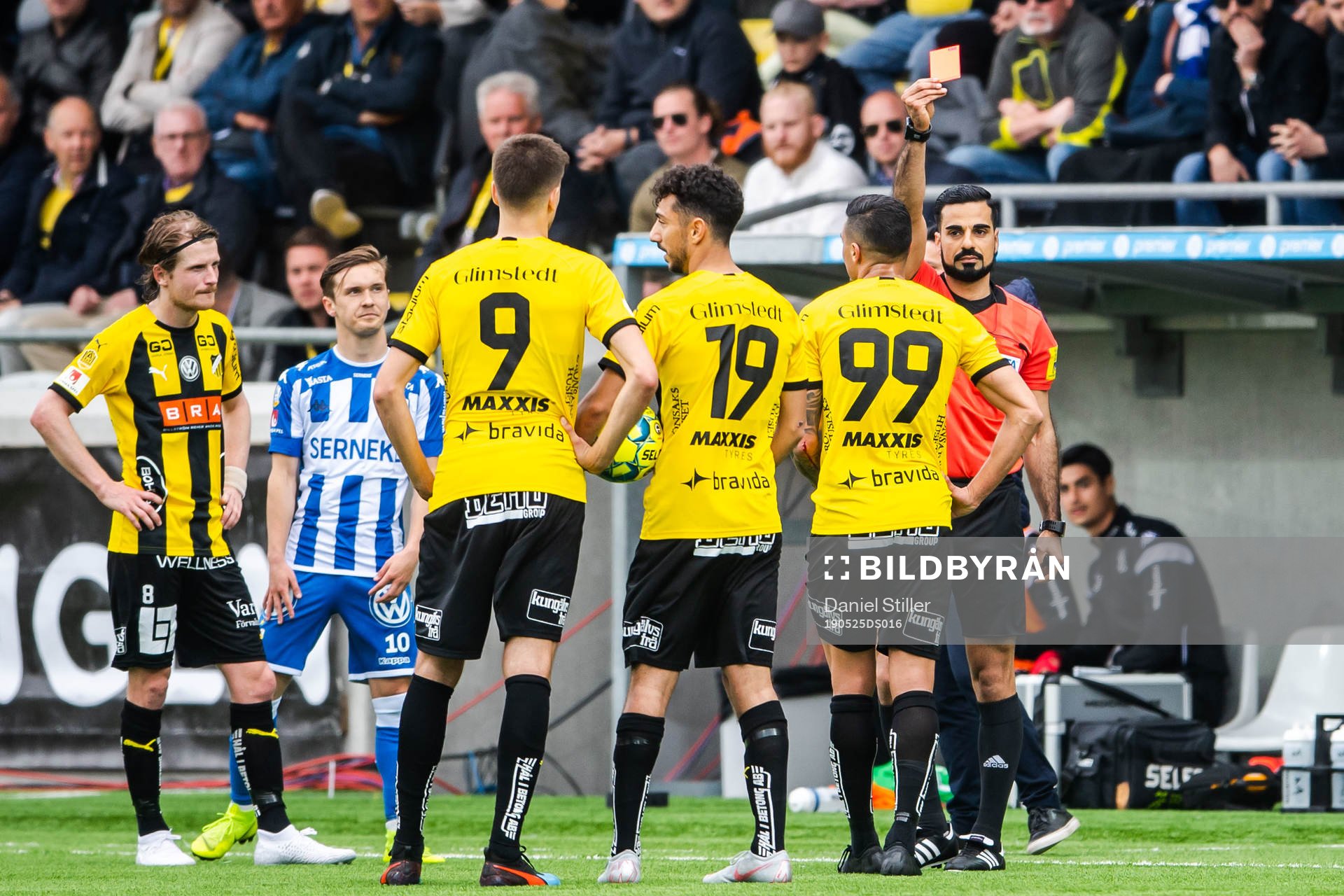 Häckens Ahmed Yasin tilldelas en utvisning