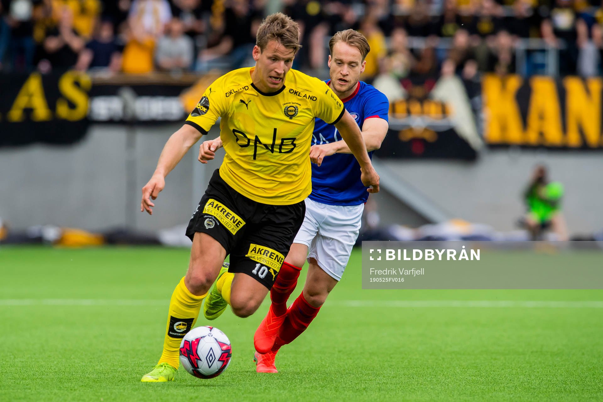 Thomas Lehne Olsen of Lillestrøm and Bård Finne of