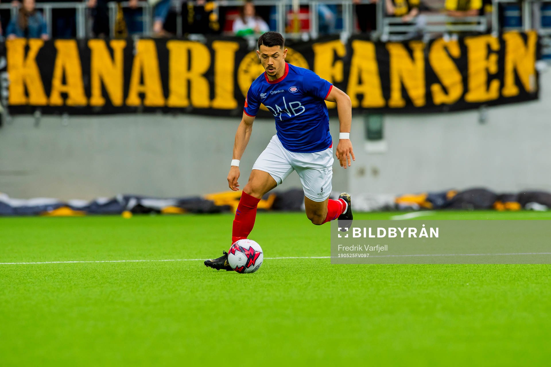 Fitim Azemi of Vålerenga
