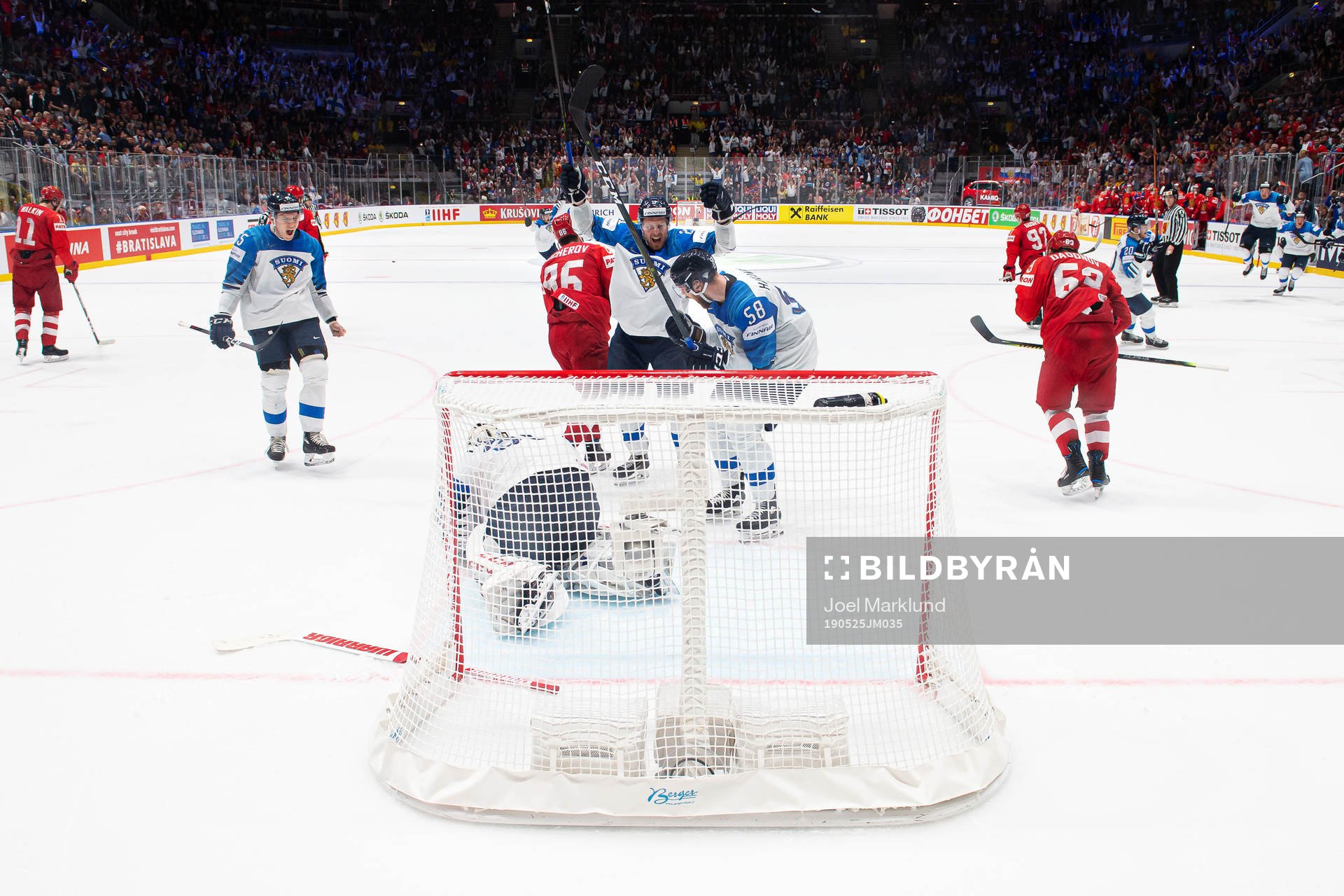 Atte Ohtamaa, goaltender Kevin Lankinen, Juhani Tyrväinen