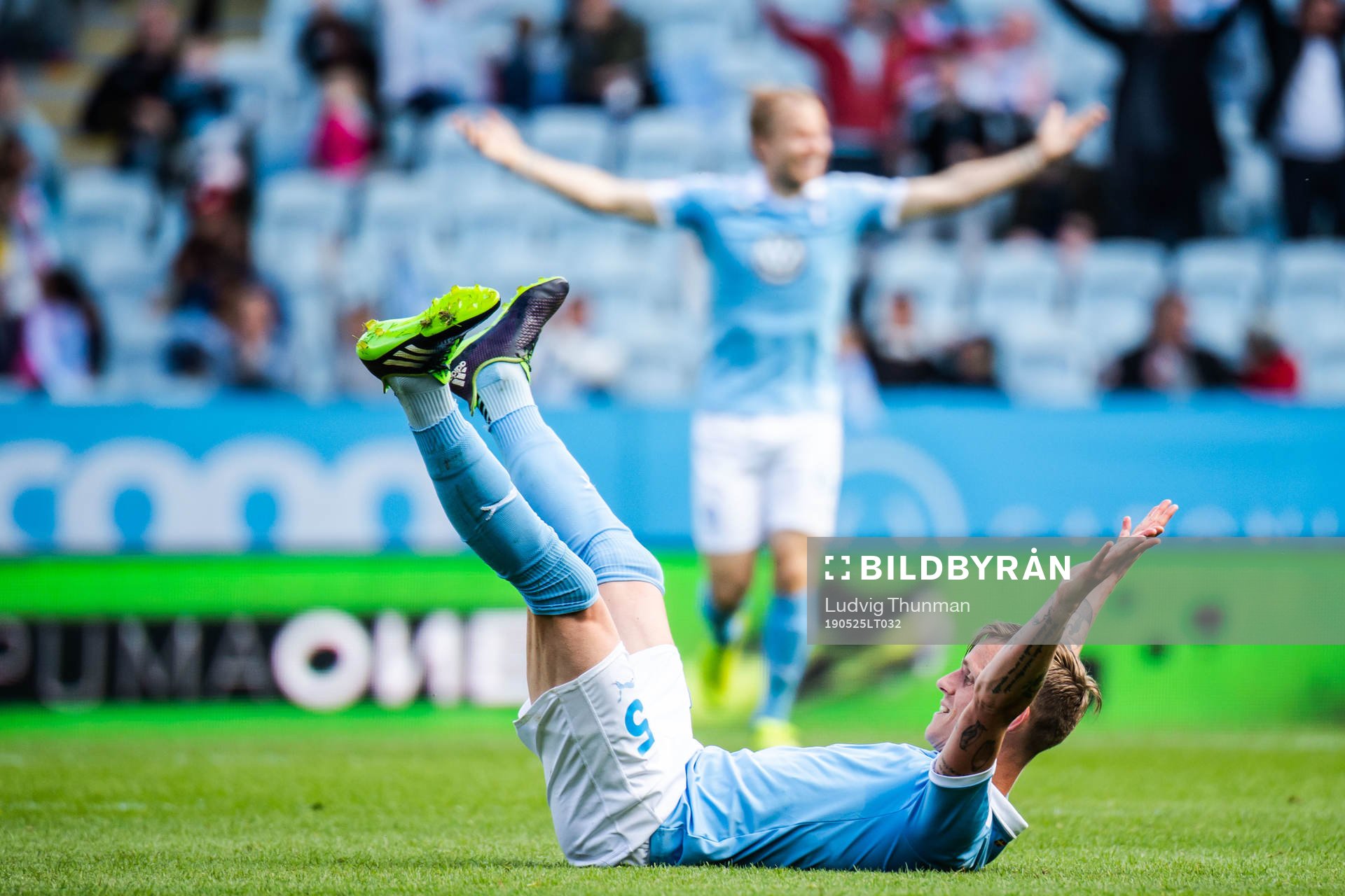 Malmö FFs Sören Rieks jublar efter 4-0 under fotbollsmatchen i Allsvenskan mellan Malmö FF och AFC Eskilstuna den 25 maj 2019 i Malmö.
