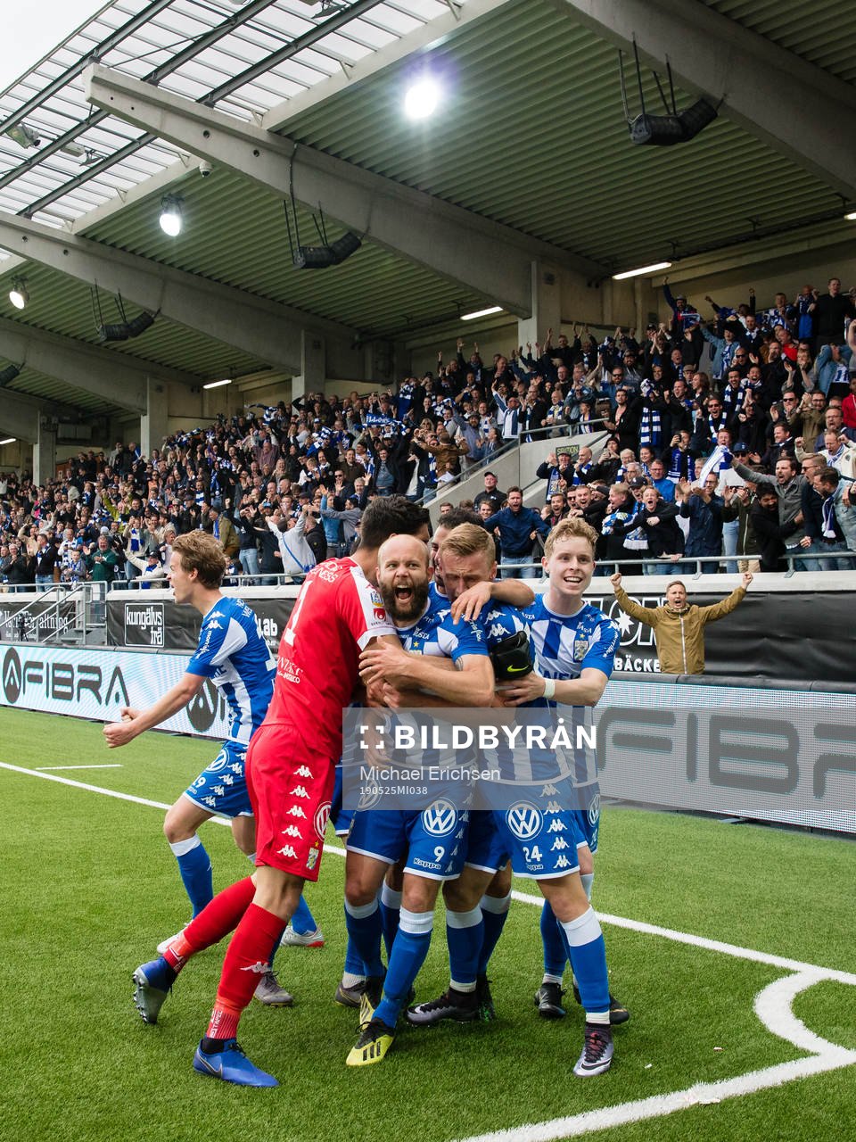 IFK Göteborgs Robin Söder jublar med lagkamrater