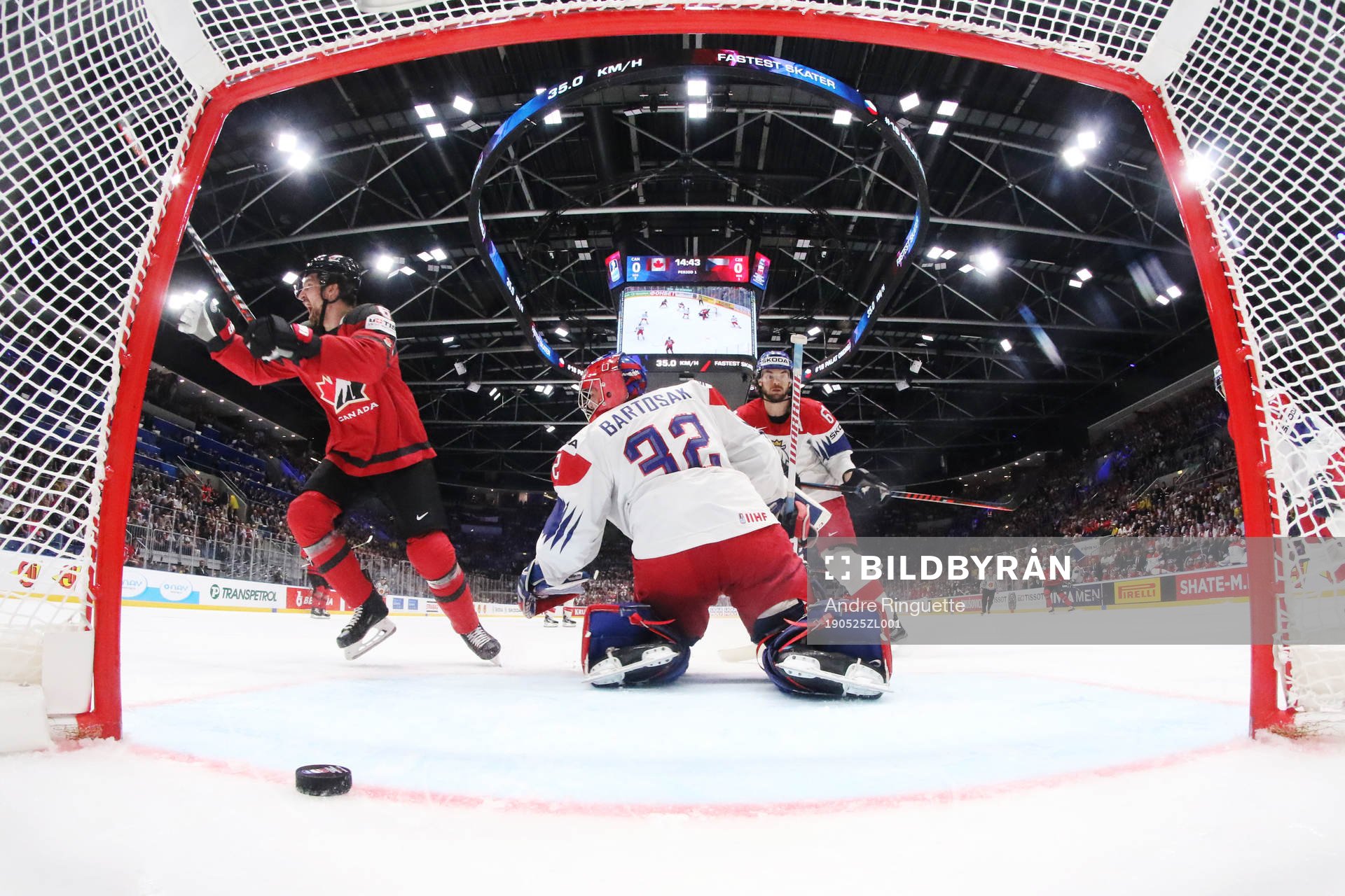 Mark Stone of Canada celebrates his 1-0 goal behind
