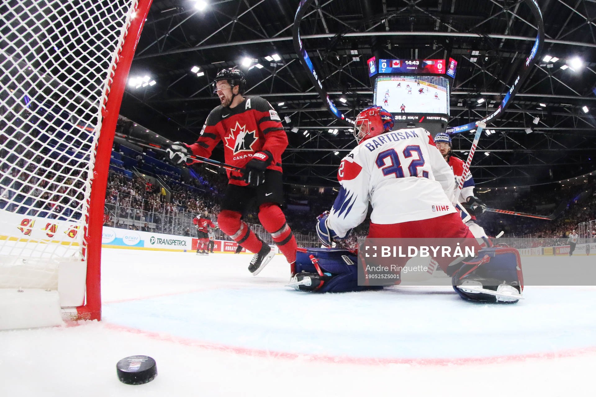 Mark Stone of Canada celebrates his 1-0 goal behind