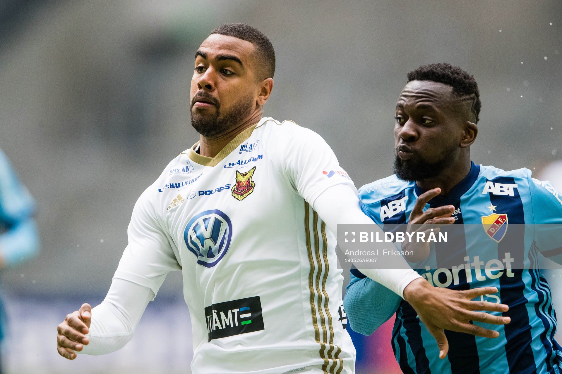 Östersunds Noah Sonko Sundberg och Djurgårdens Mohamed