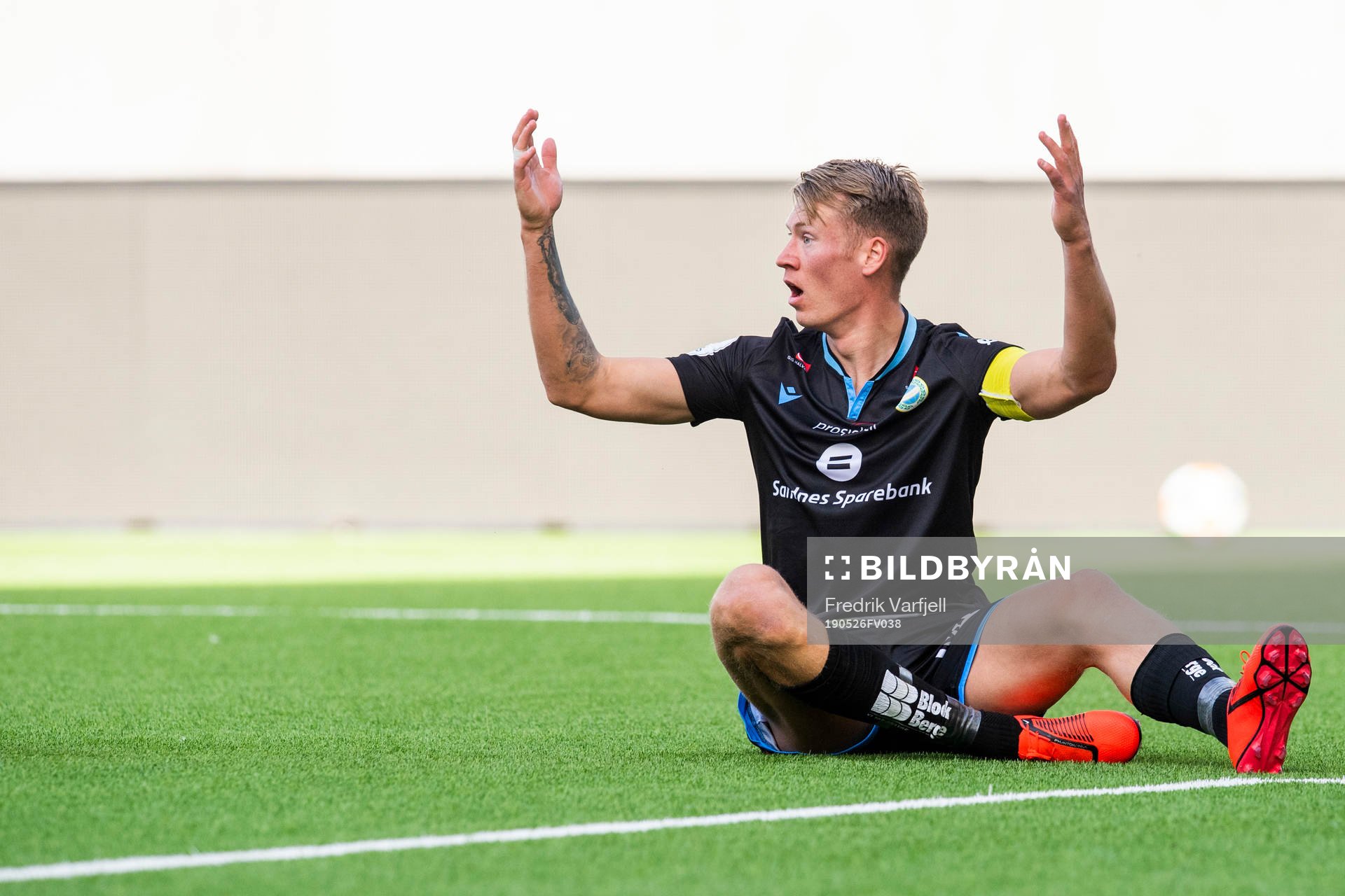 Kent Håvard Eriksen of Sandnes Ulf  reacts